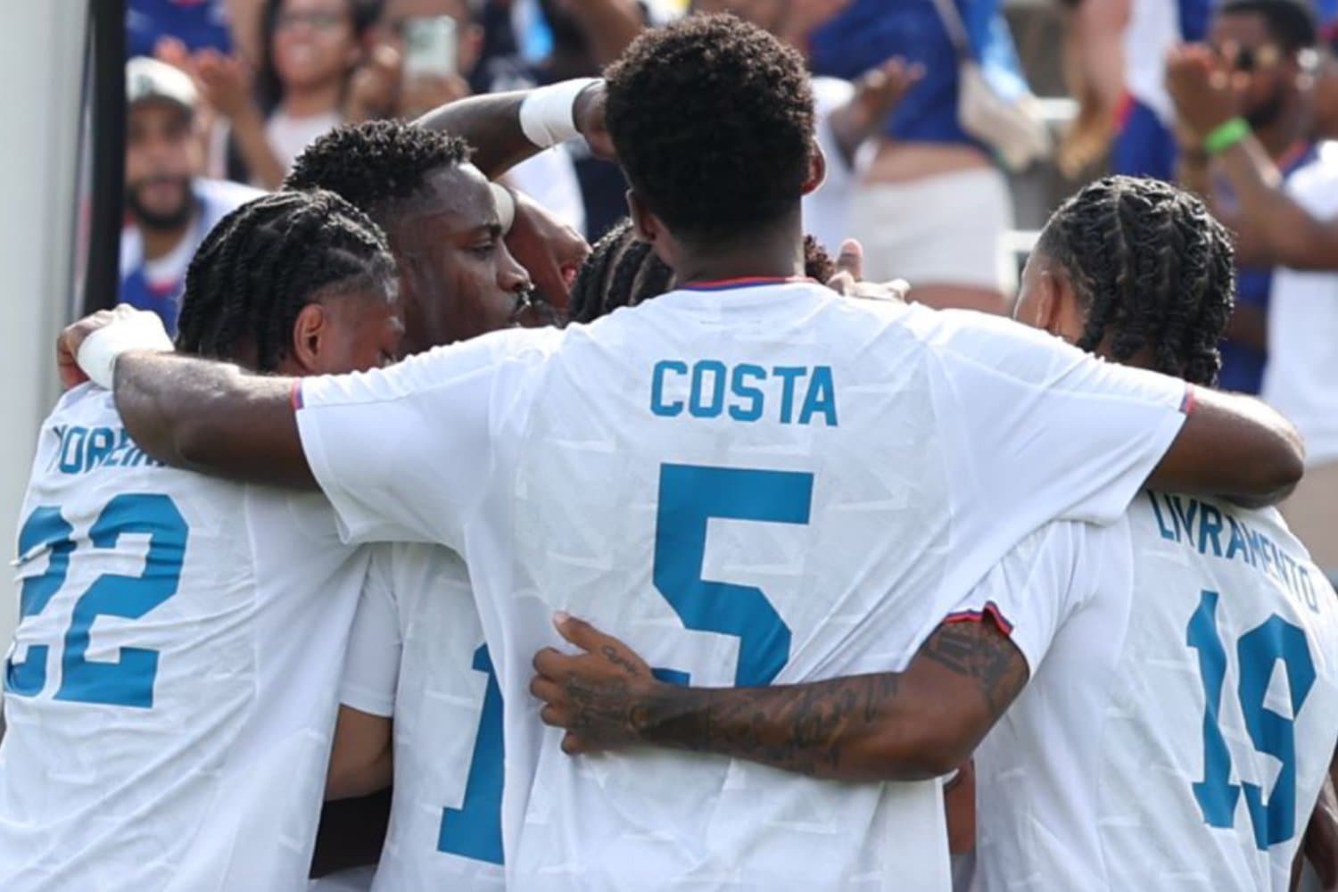 Cabo Verde venceu Bermuda por 3 a 0 em amistoso pré-Copa - Reprodução/Instagram/fcfcomunica