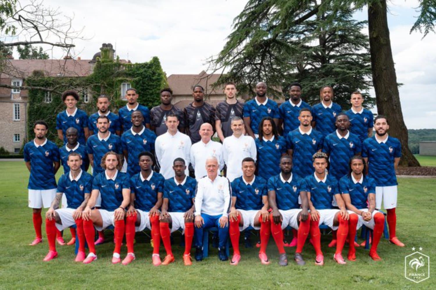 Foto oficial da seleção francesa para a Copa de 2026 - Reprodução/X/equipedefrance