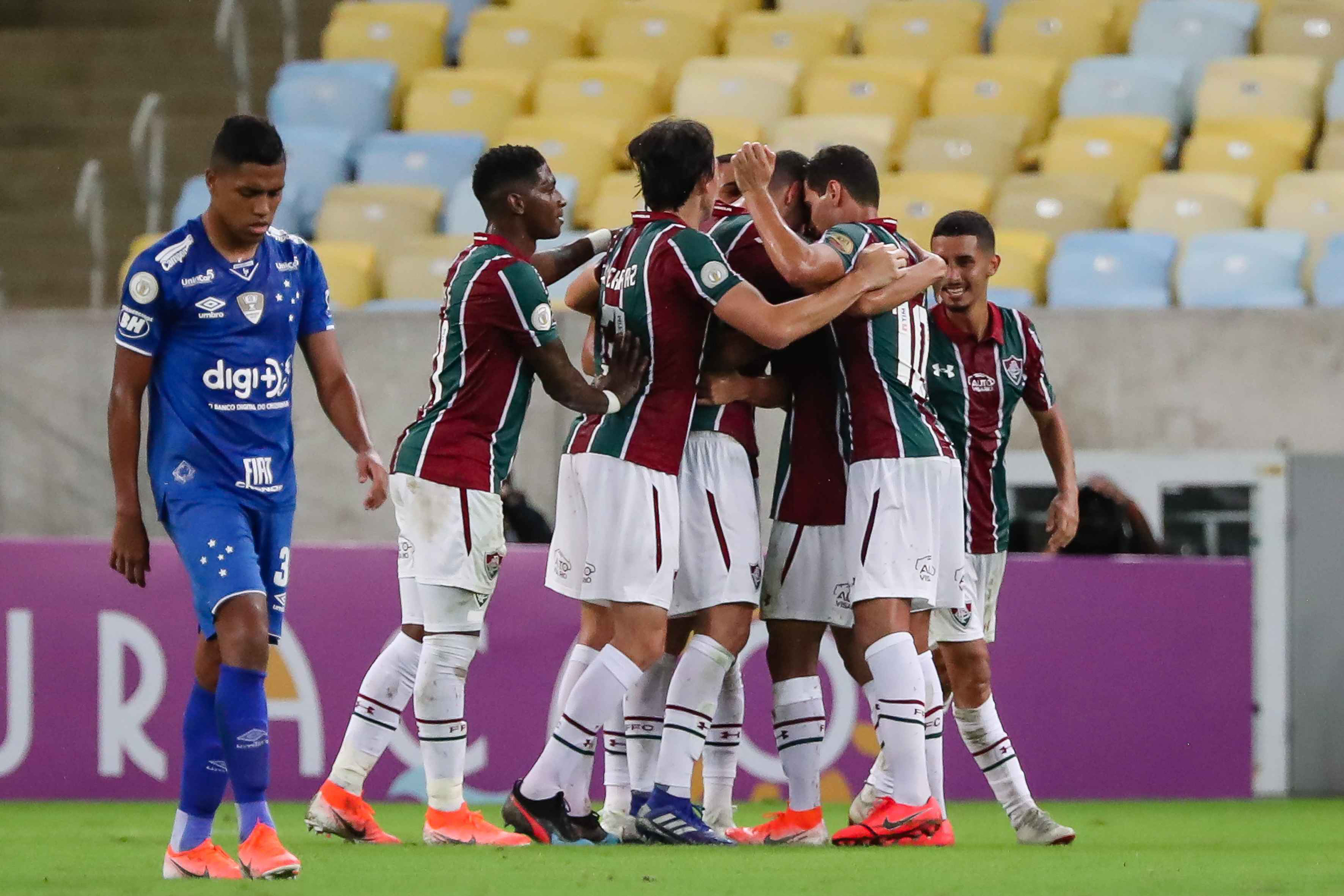Fluminense de Diniz revê Cruzeiro 4 anos após iniciar caos na Raposa