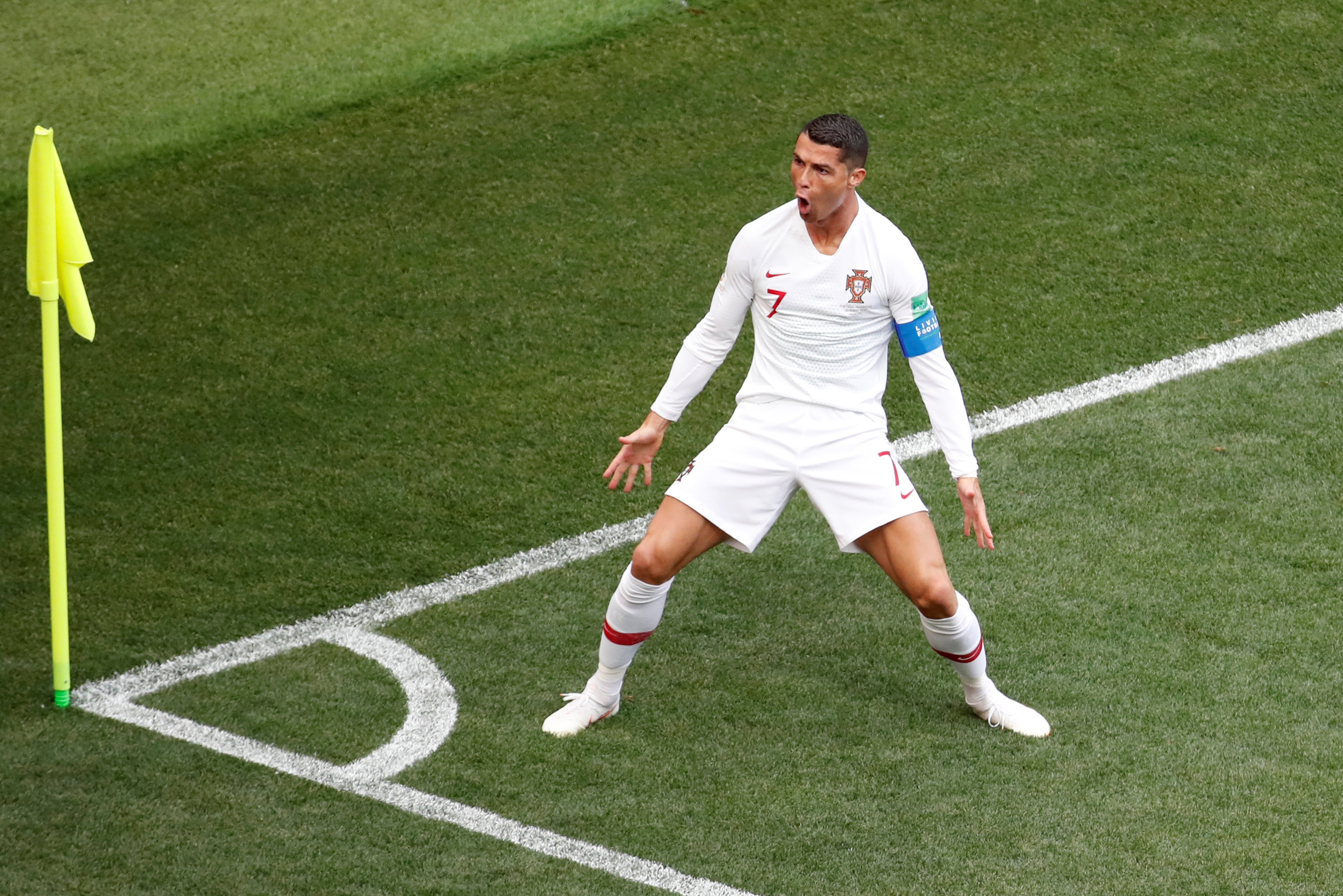 Cristiano Ronaldo é o atleta que mais vezes jogou por Portugal