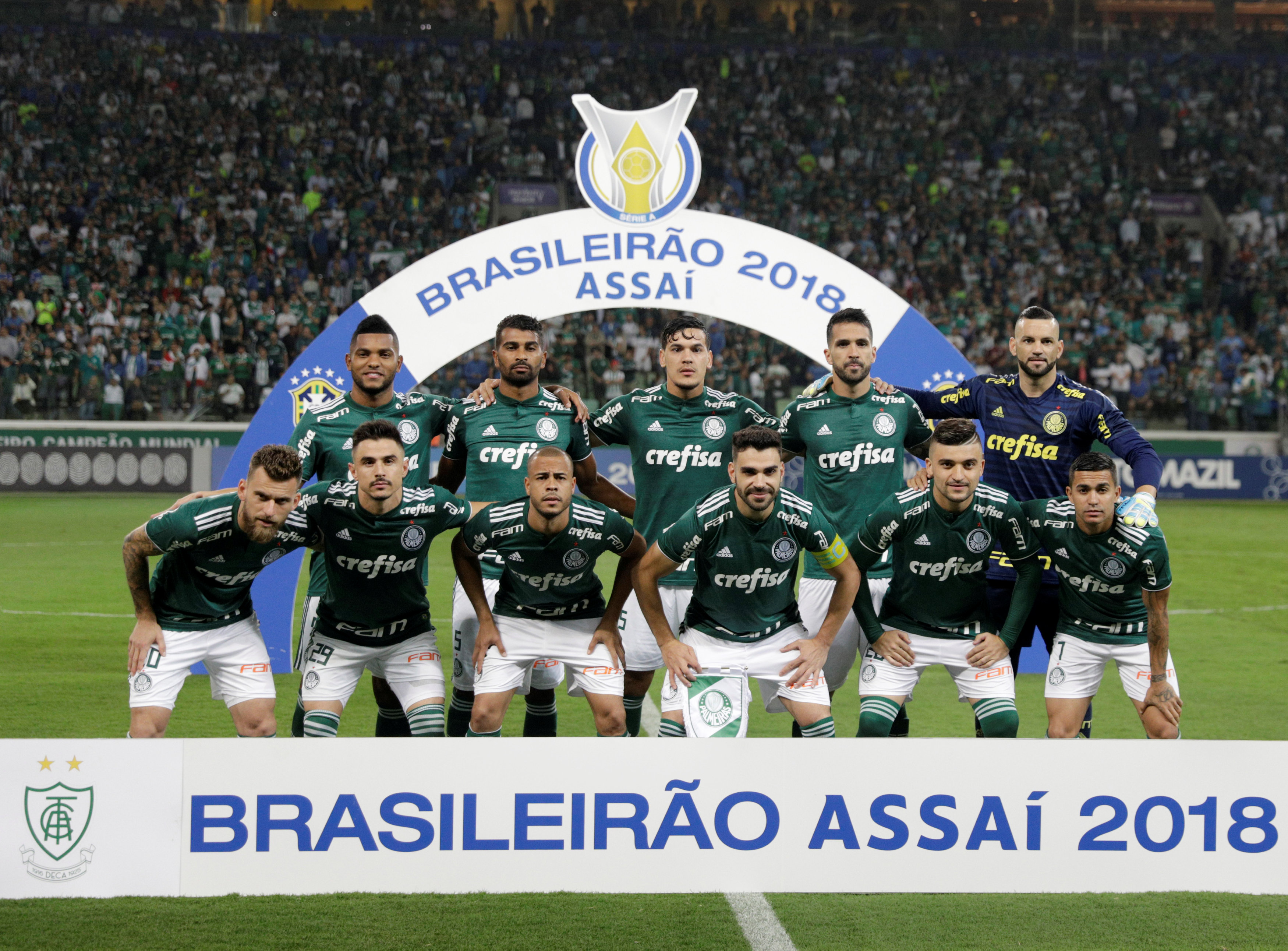 Time do Palmeiras na partida contra o América-MG, pelo Brasileirão de 2018