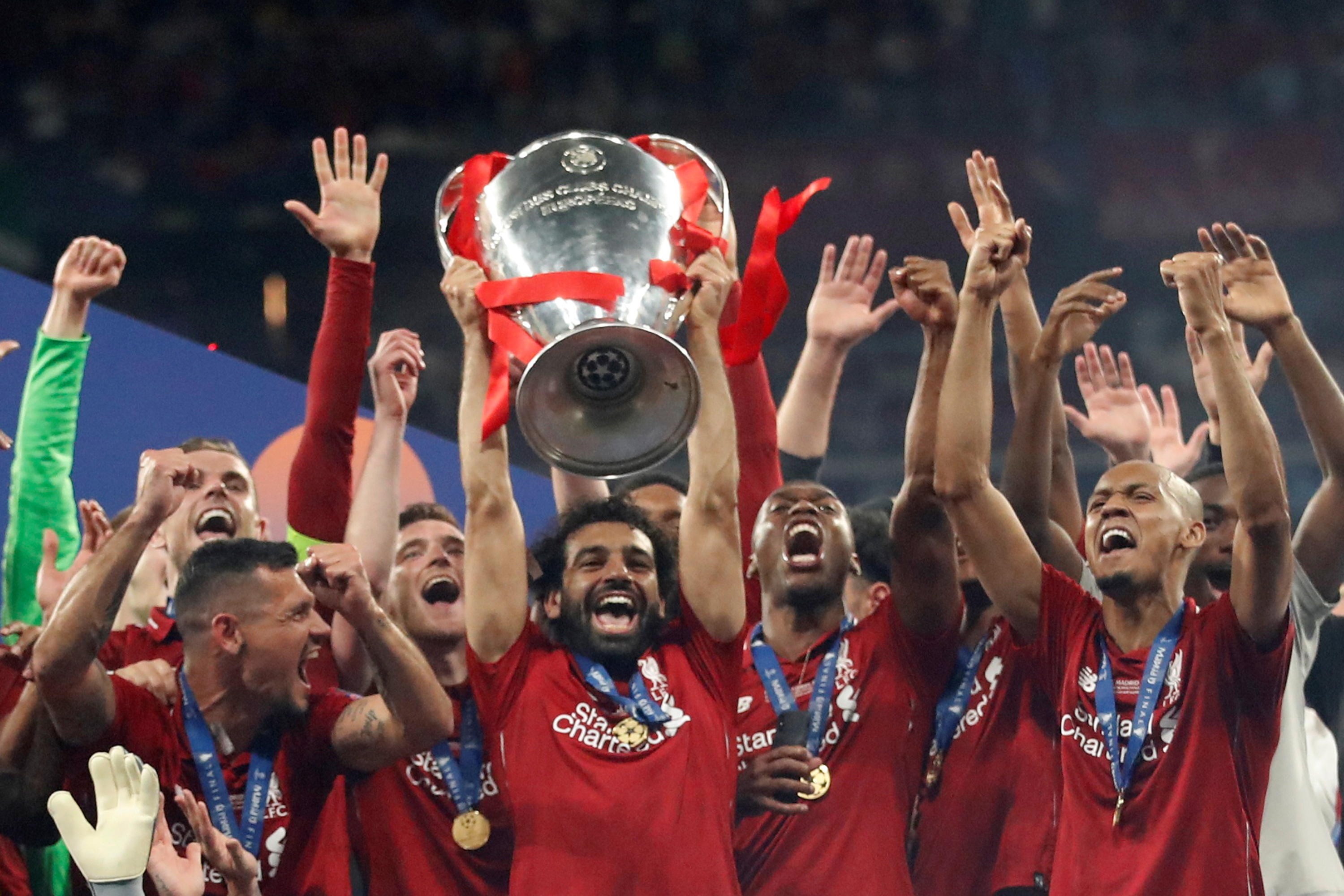 Sem datas, Liverpool divide elenco para Copa da Liga e Mundial de Clubes