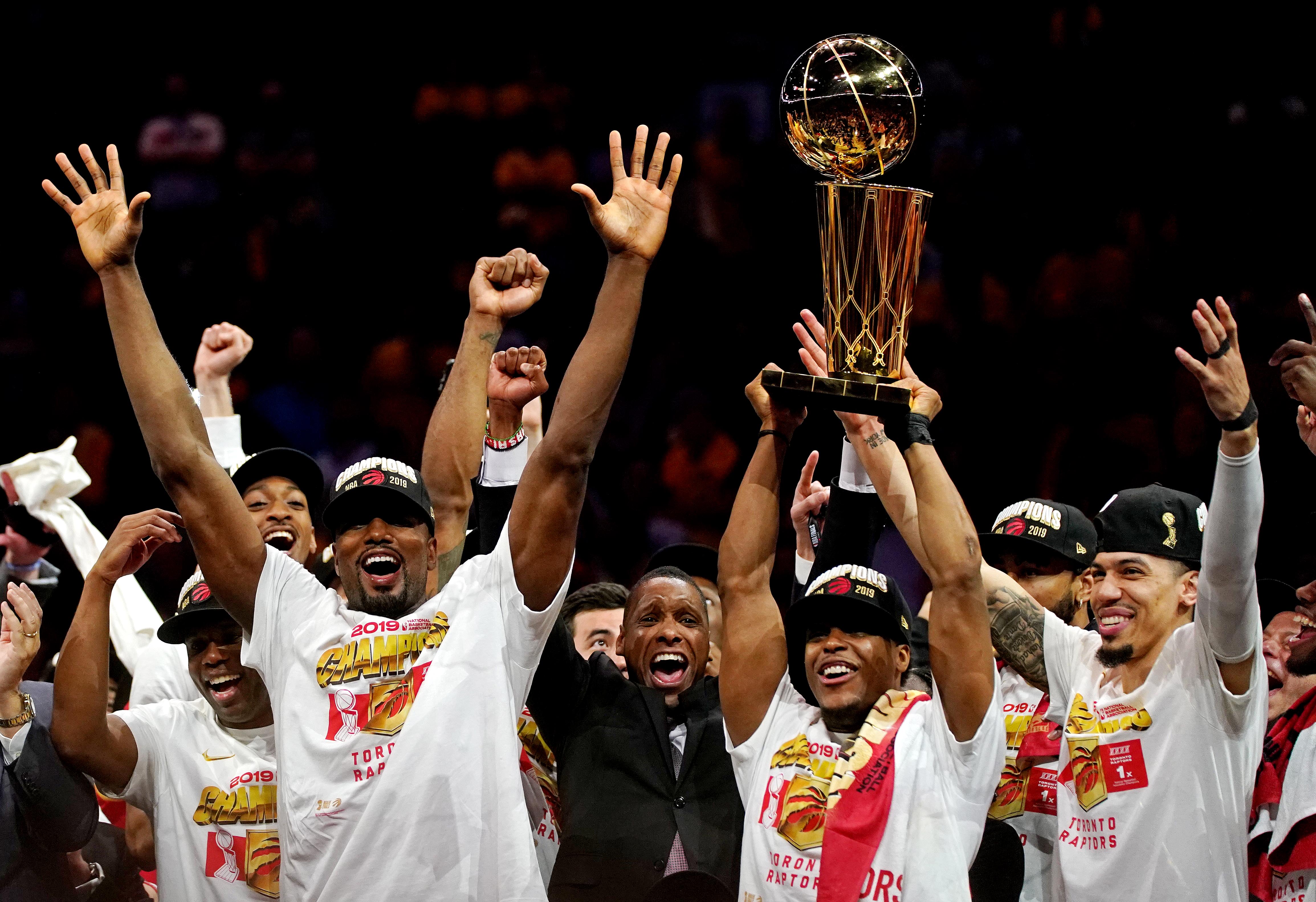 Finais da NBA começam com teste para dinastia dos Warriors e chance inédita  para os Raptors - Gazeta Esportiva