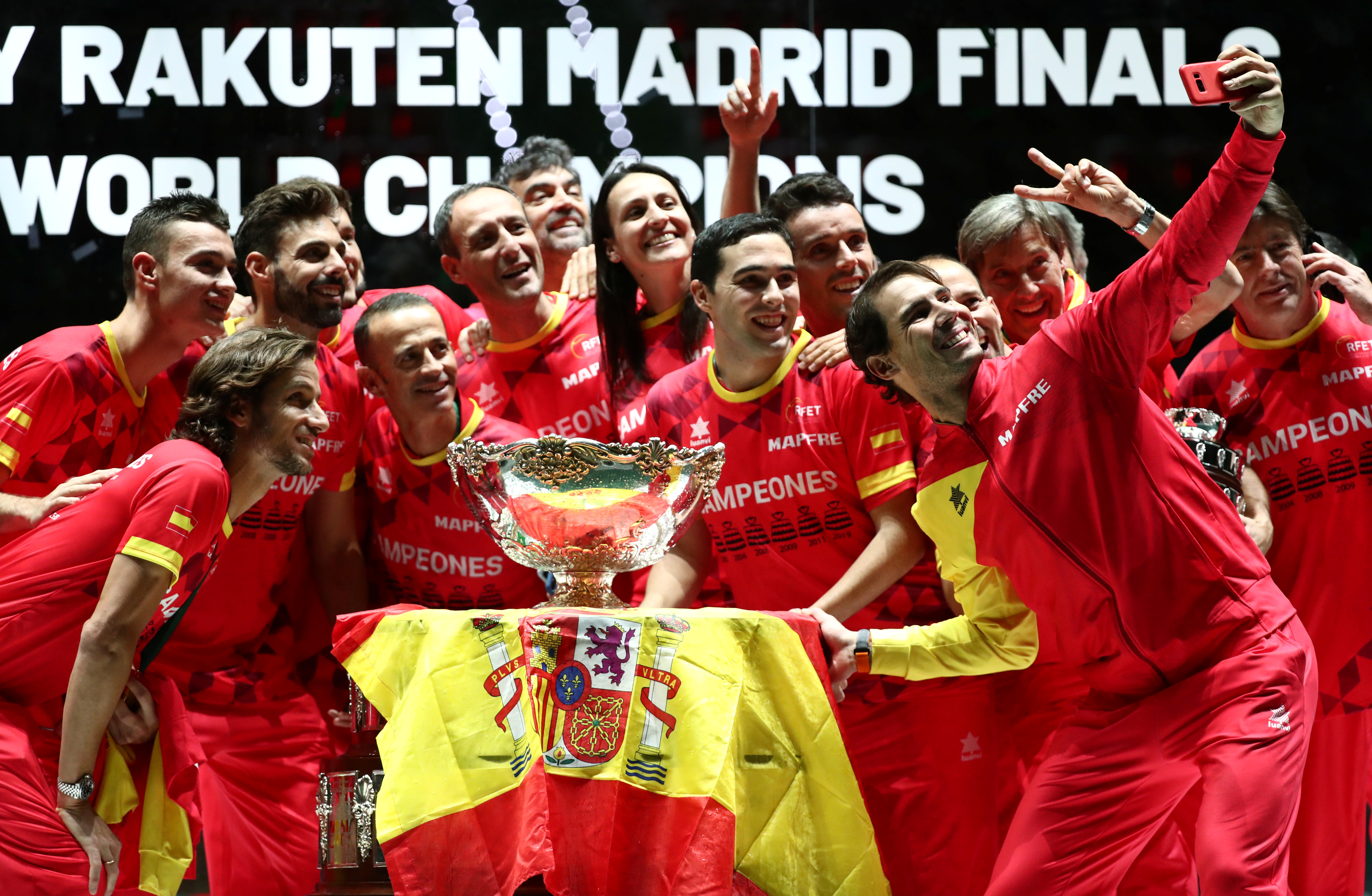 Rafael Nadal ajuda Espanha a conquistar sua sexta Copa Davis