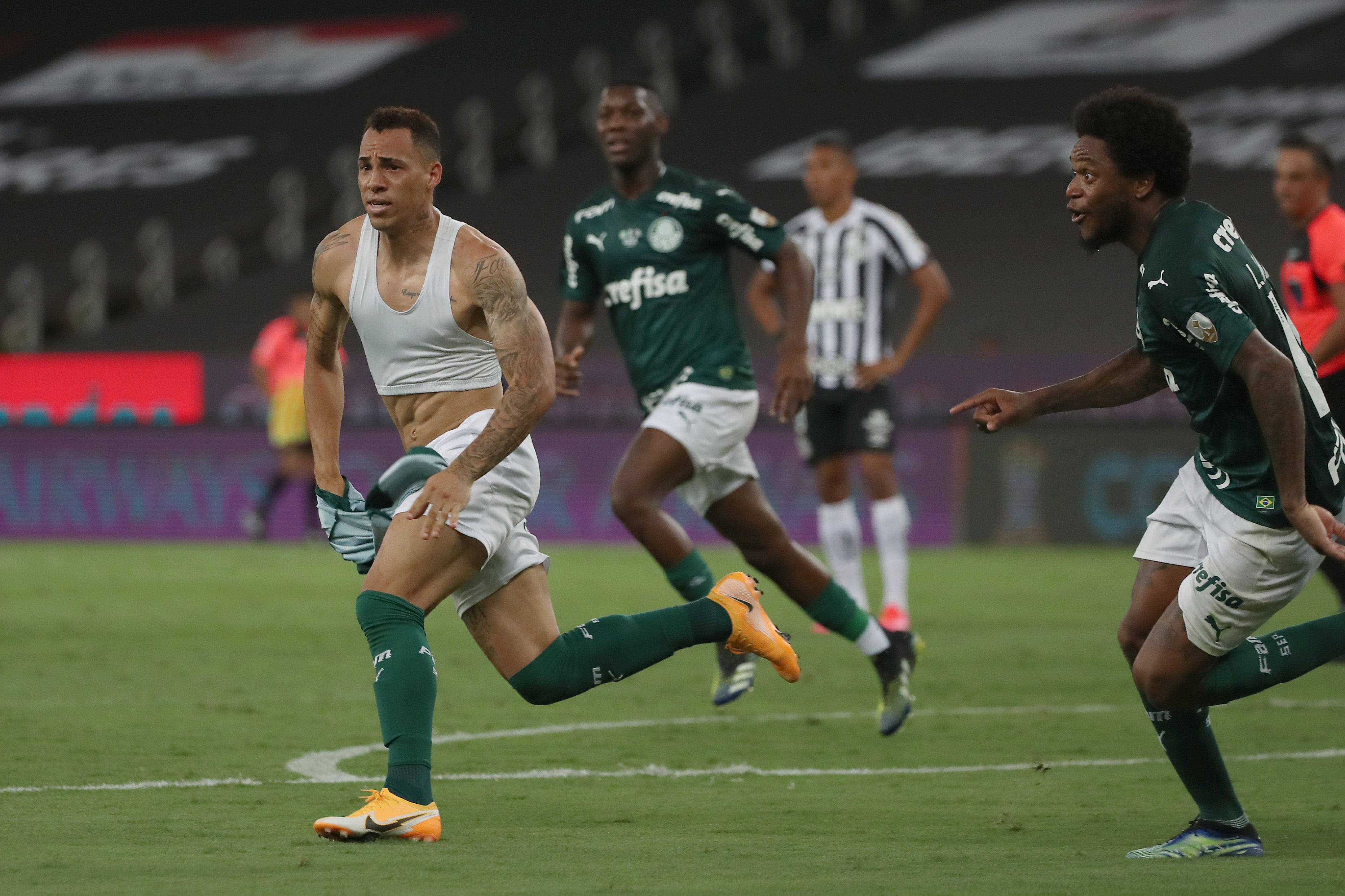 .Breno Lopes comemora o gol marcado na final da Libertadores - 30/1/2020 -