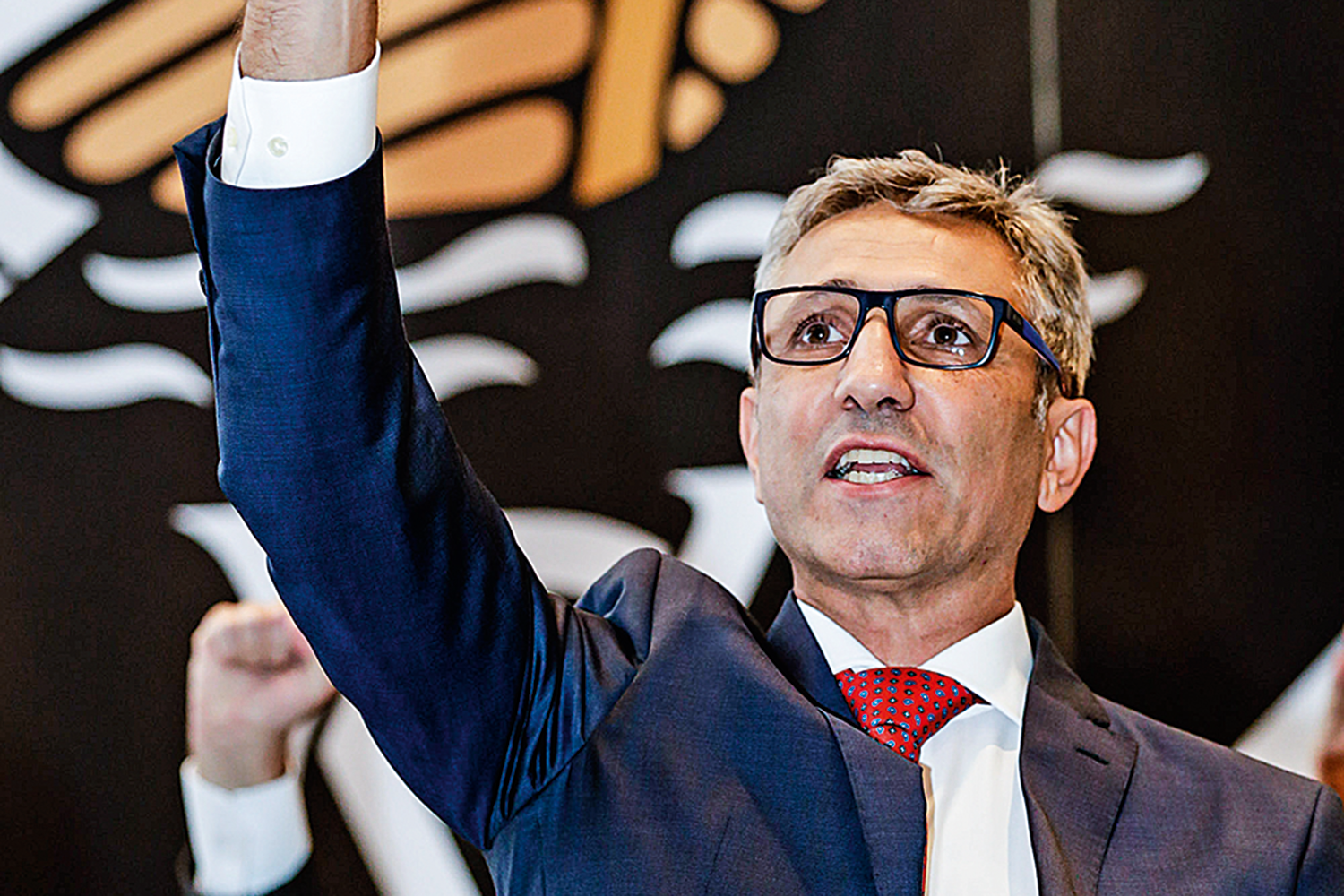 Grito homofóbico no estádio ecoa na sociedade, diz presidente do Vasco