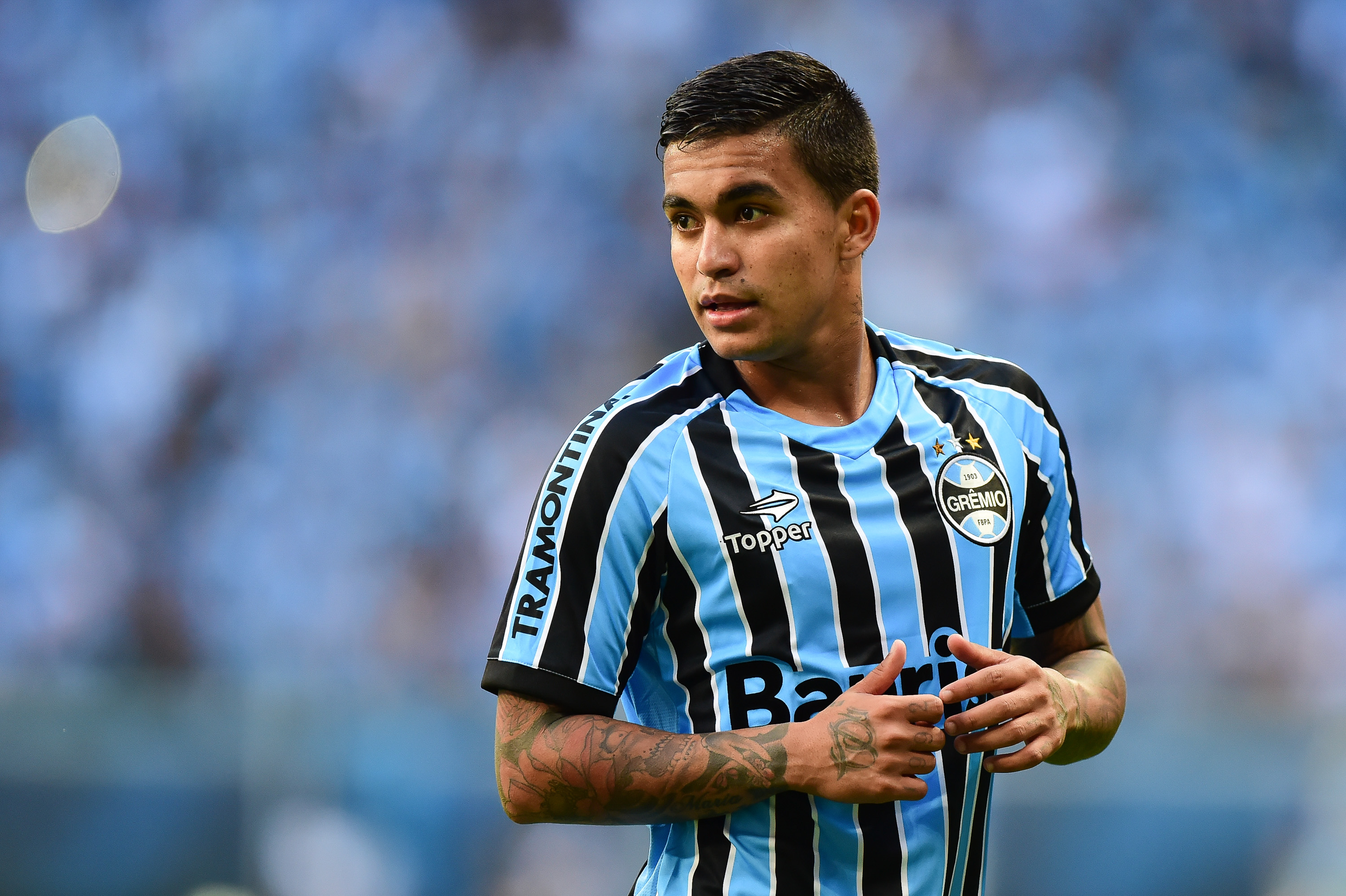 Palmeiras surpreende rivais e anuncia acerto com Dudu