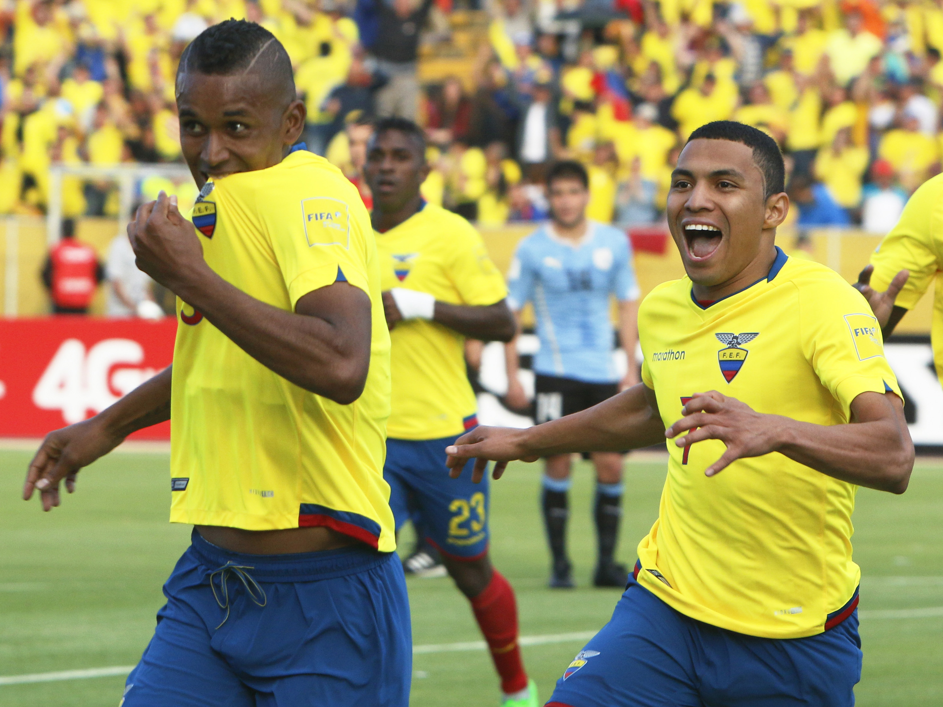 Eliminatórias: Chile empata em casa e Equador é líder isolado