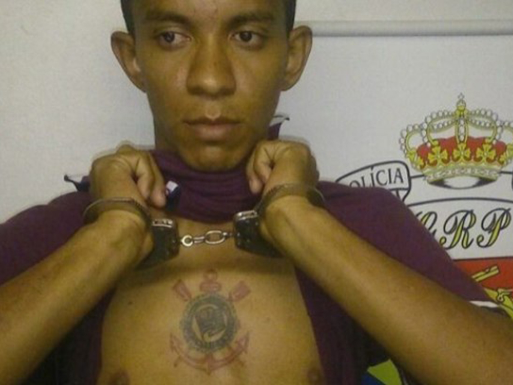 Corintiano envolvido na morte de torcedor boliviano é detido com 10 kg de maconha