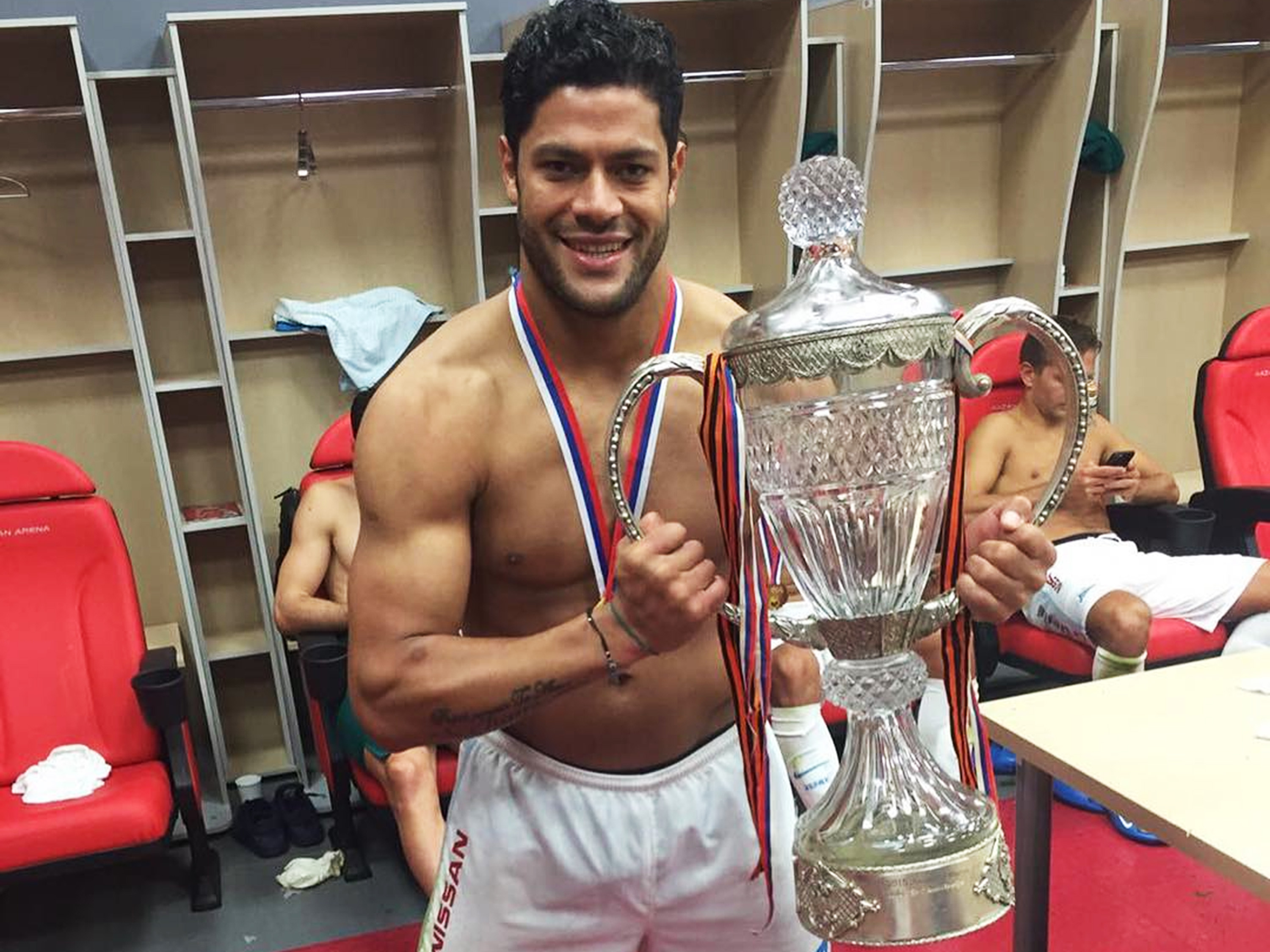 Hulk comemora título da Copa da Rússia