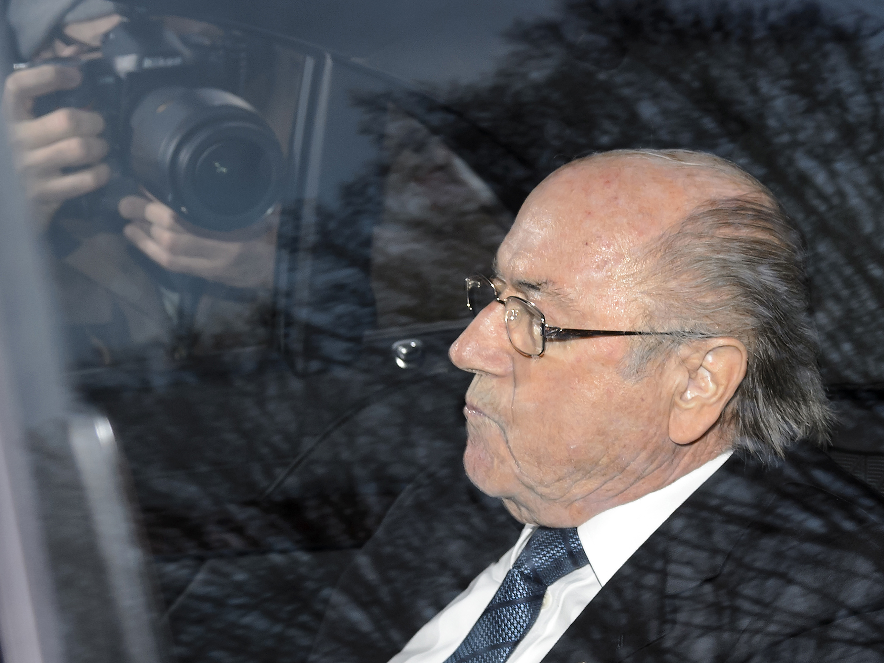 Blatter anuncia que irá recorrer contra suspensão de 8 anos