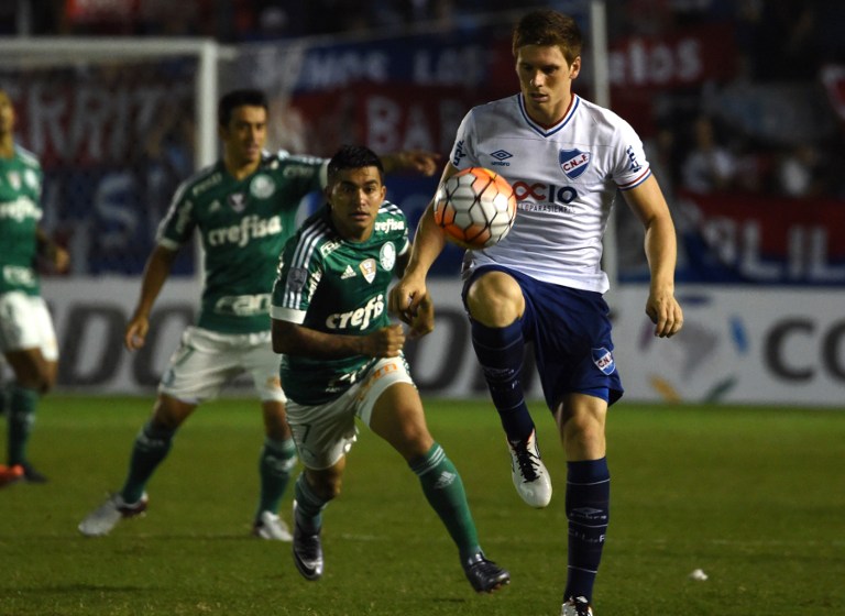 Na estreia de Cuca, Palmeiras perde para o Nacional