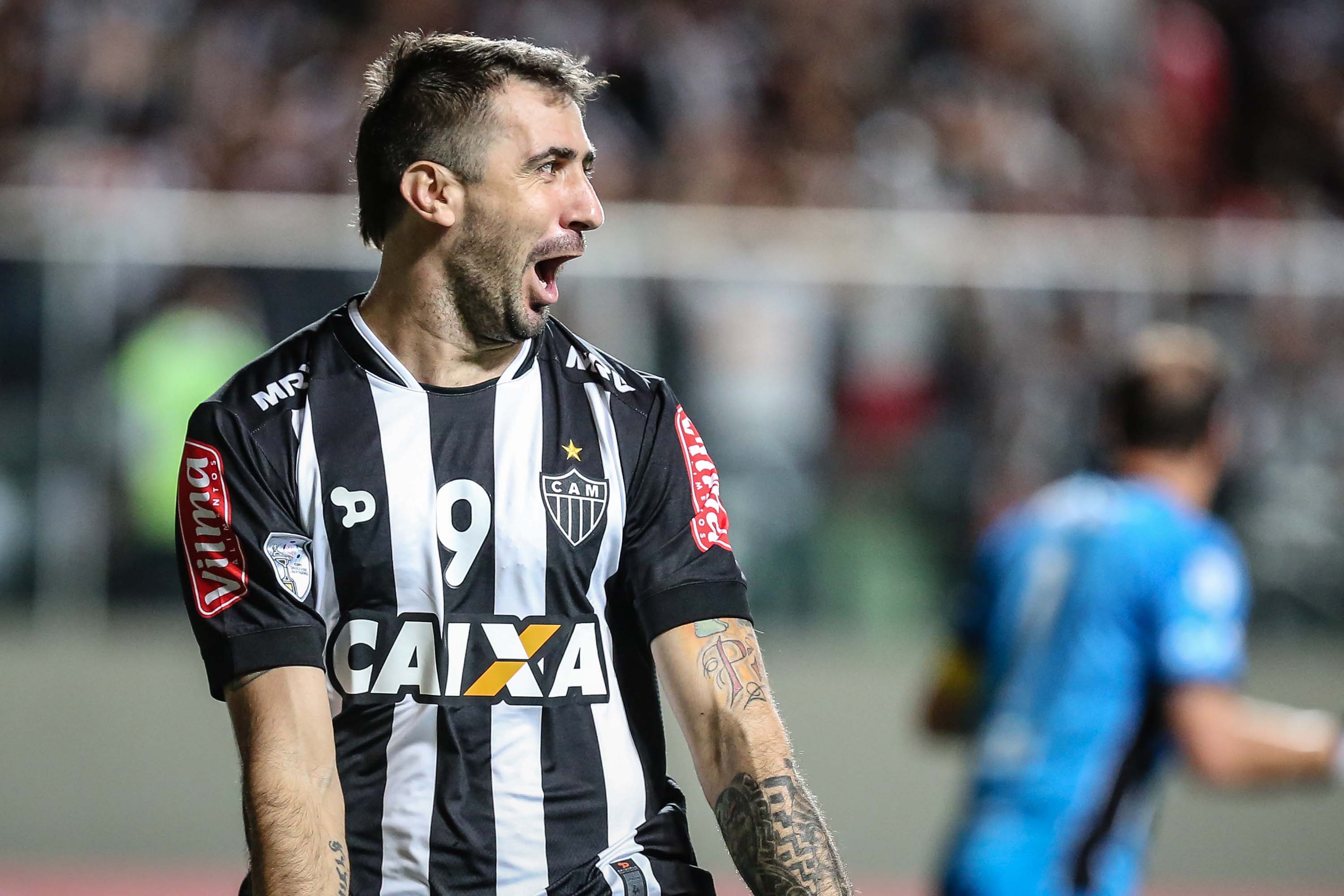 Libertadores: Atlético-MG vence com gol de Pratto e lidera grupo