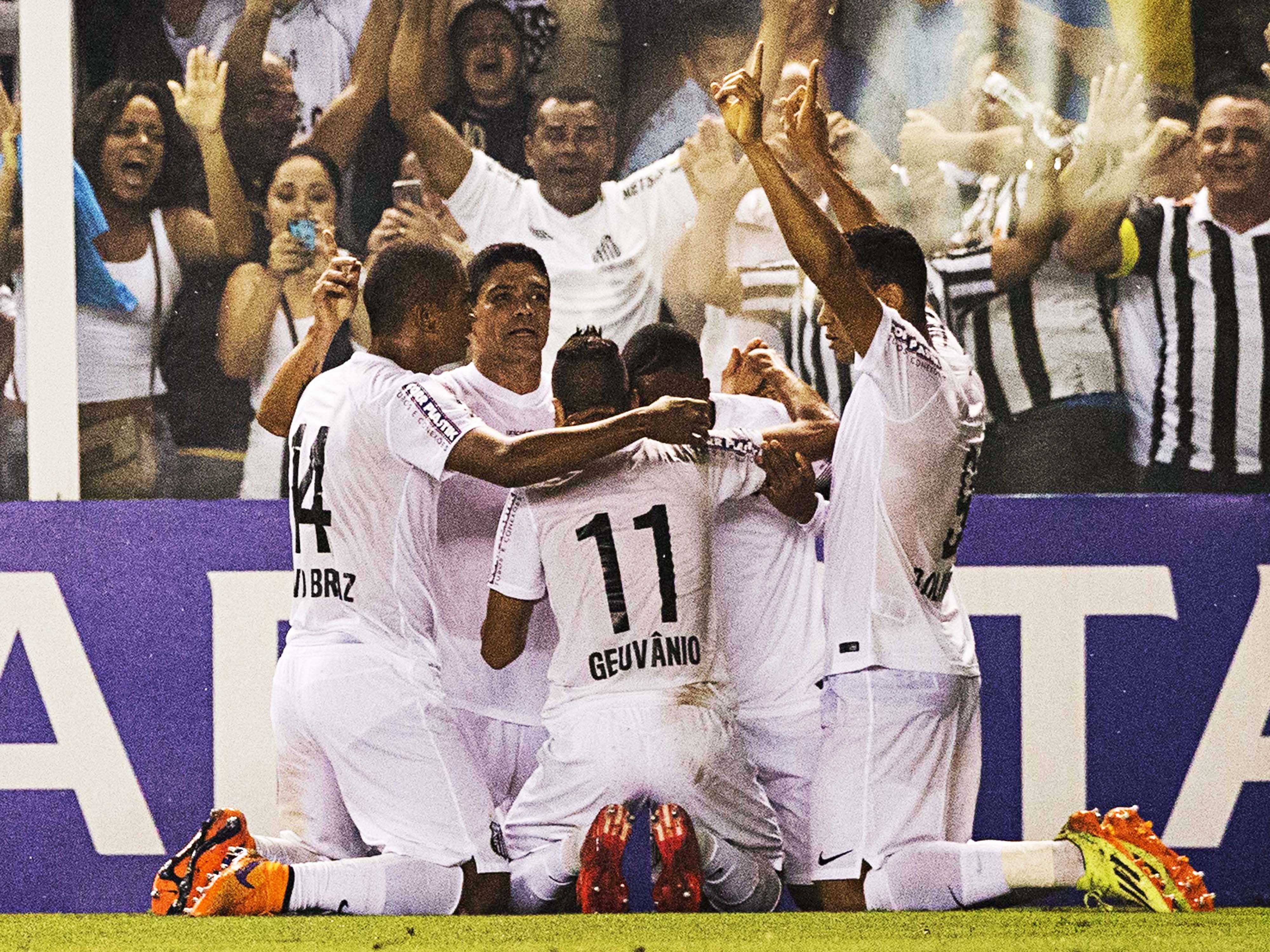 Santos elimina São Paulo e encara Palmeiras na final