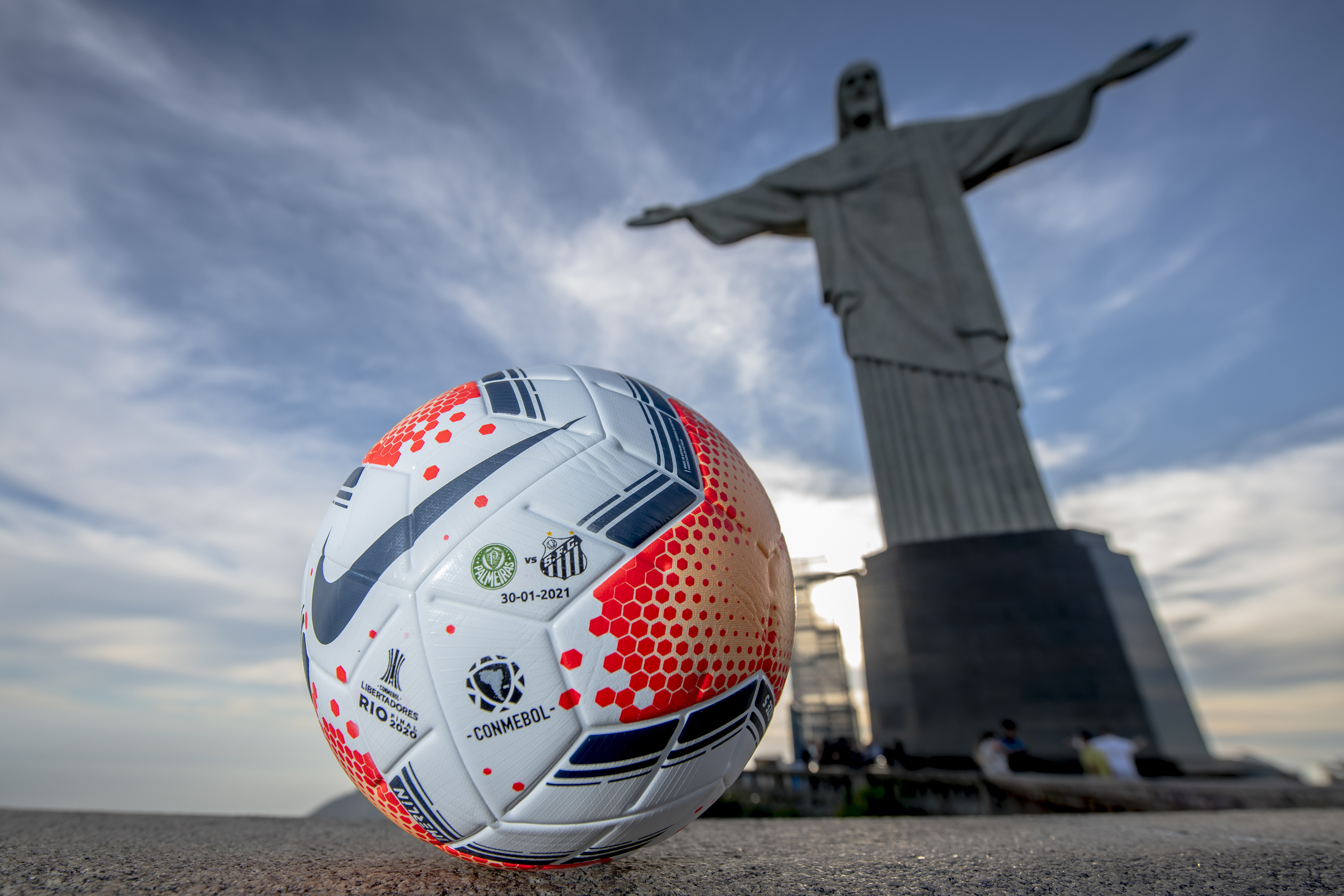 Official Match Ball Conmebol Libertadores 2016