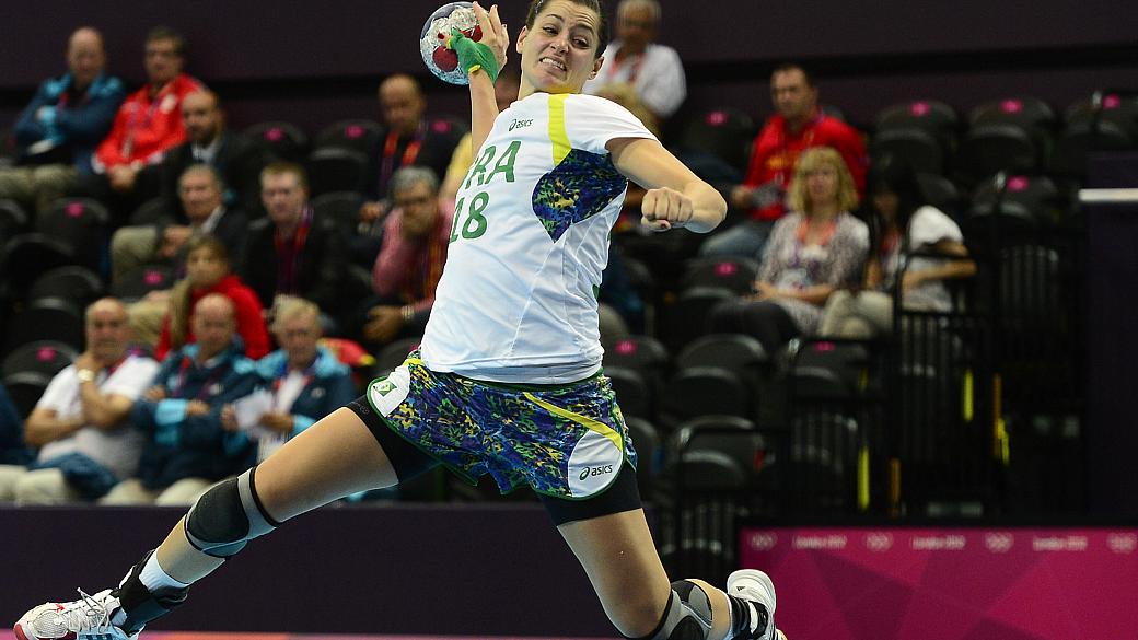 Duda Amorim é eleita melhor jogadora de handebol do mundo