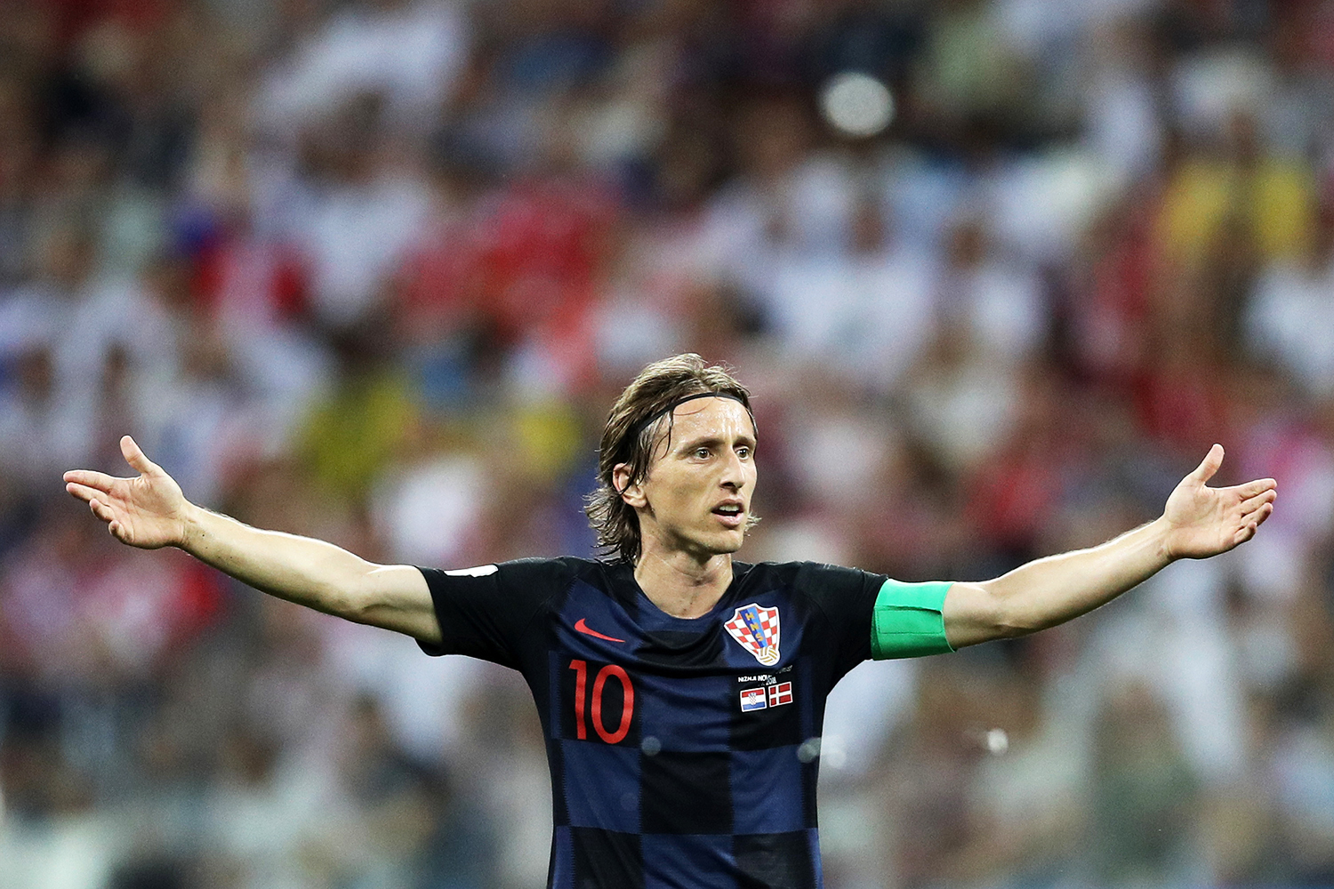 Jogador que mais se movimentou em campo, Modric é Bola de Ouro da Copa