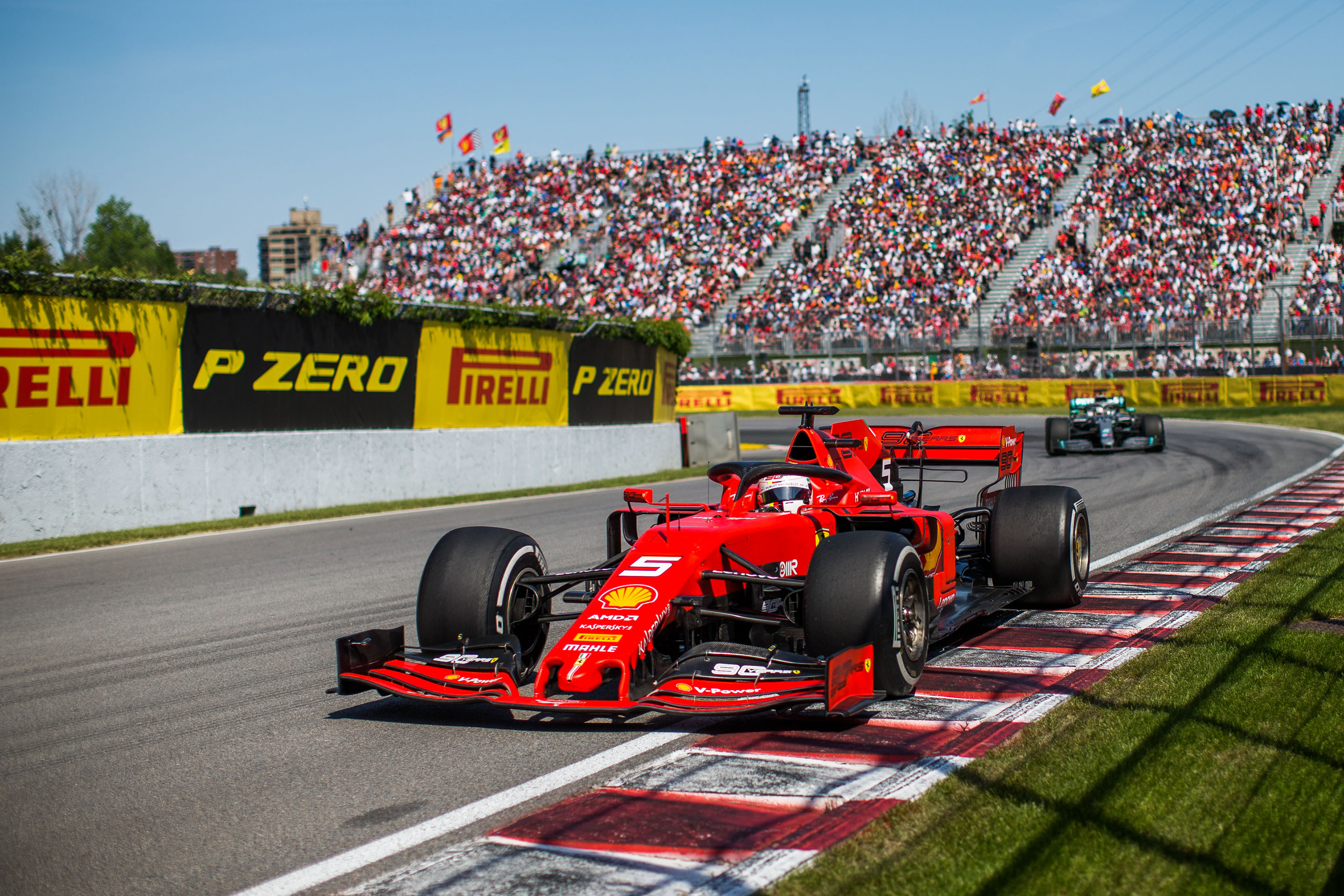Vettel quebra jejum de 23 corridas e vence GP de Singapura de Fórmula 1