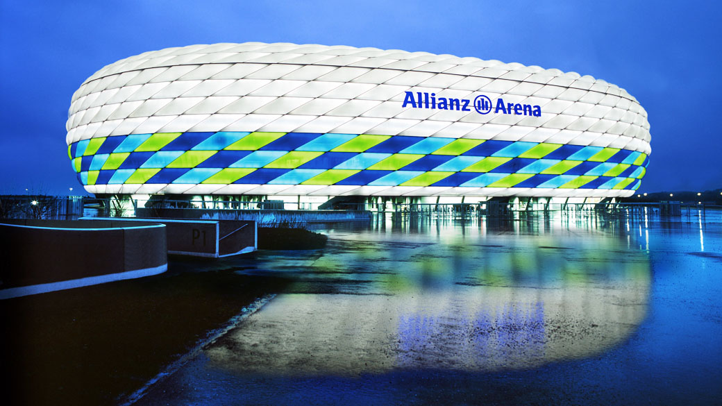Estádio da alemanha Allianz Arena, localizado ao norte de Munique