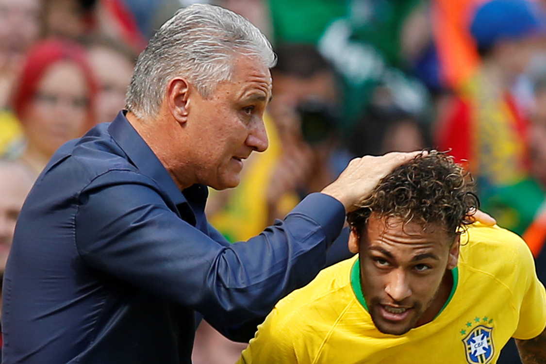 Tite nega tratamento especial a Neymar: ‘Não passamos a mão na cabeça’