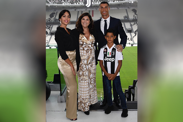 Cristiano Ronaldo deixa de seguir o Real Madrid nas redes sociais