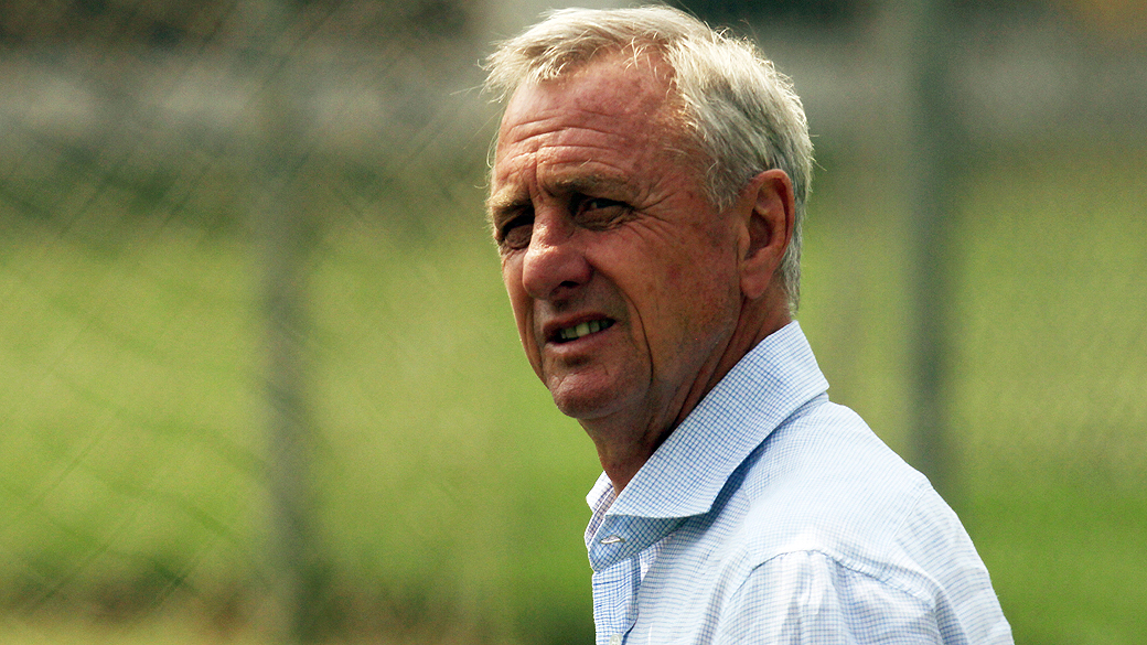 Holandês Johan Cruyff é diagnosticado com câncer de pulmão