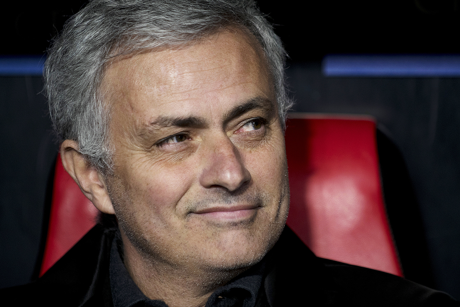Mourinho se recusa a responder repórter do próprio Manchester United
