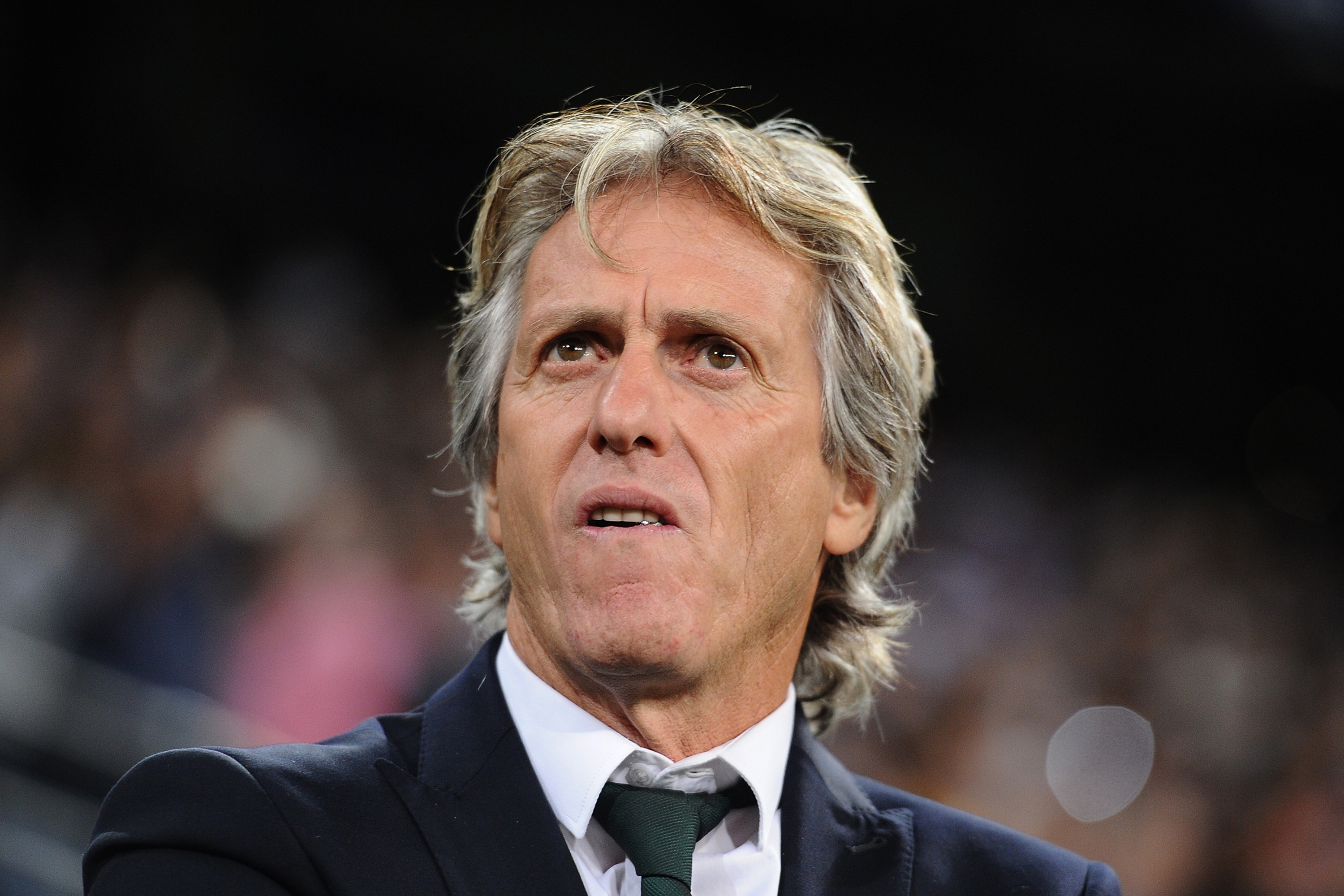 Jorge Jesus quer punição para a arbitragem do duelo contra o Athletico-PR