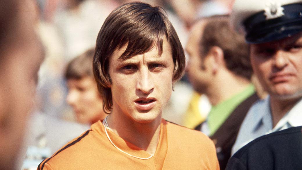 Morre o holandês Johan Cruyff, lenda do futebol mundial