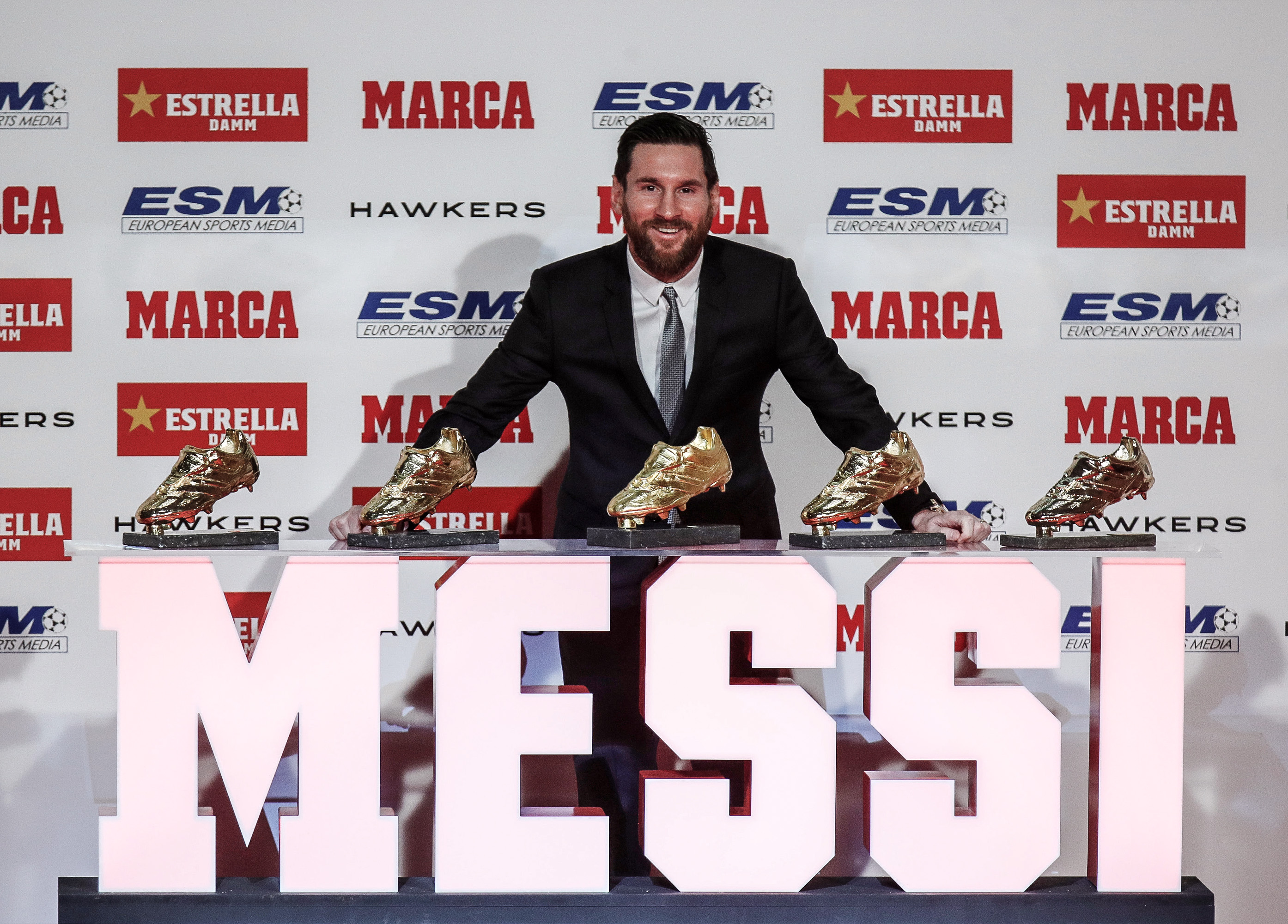 Messi recebe a sua 5ª Chuteira de Ouro e ultrapassa Cristiano Ronaldo