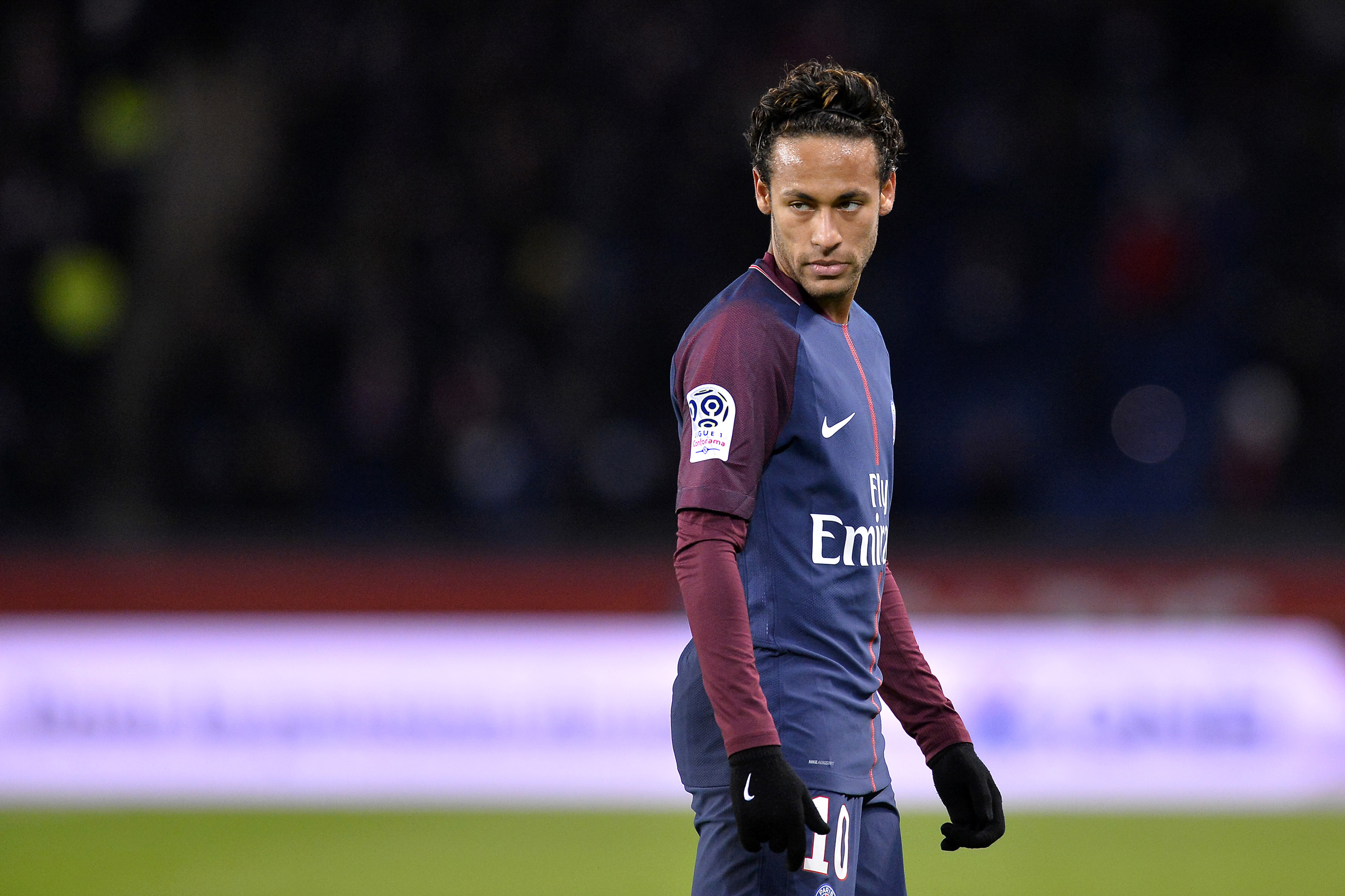 Insatisfeito, Neymar pode deixar Paris na próxima temporada