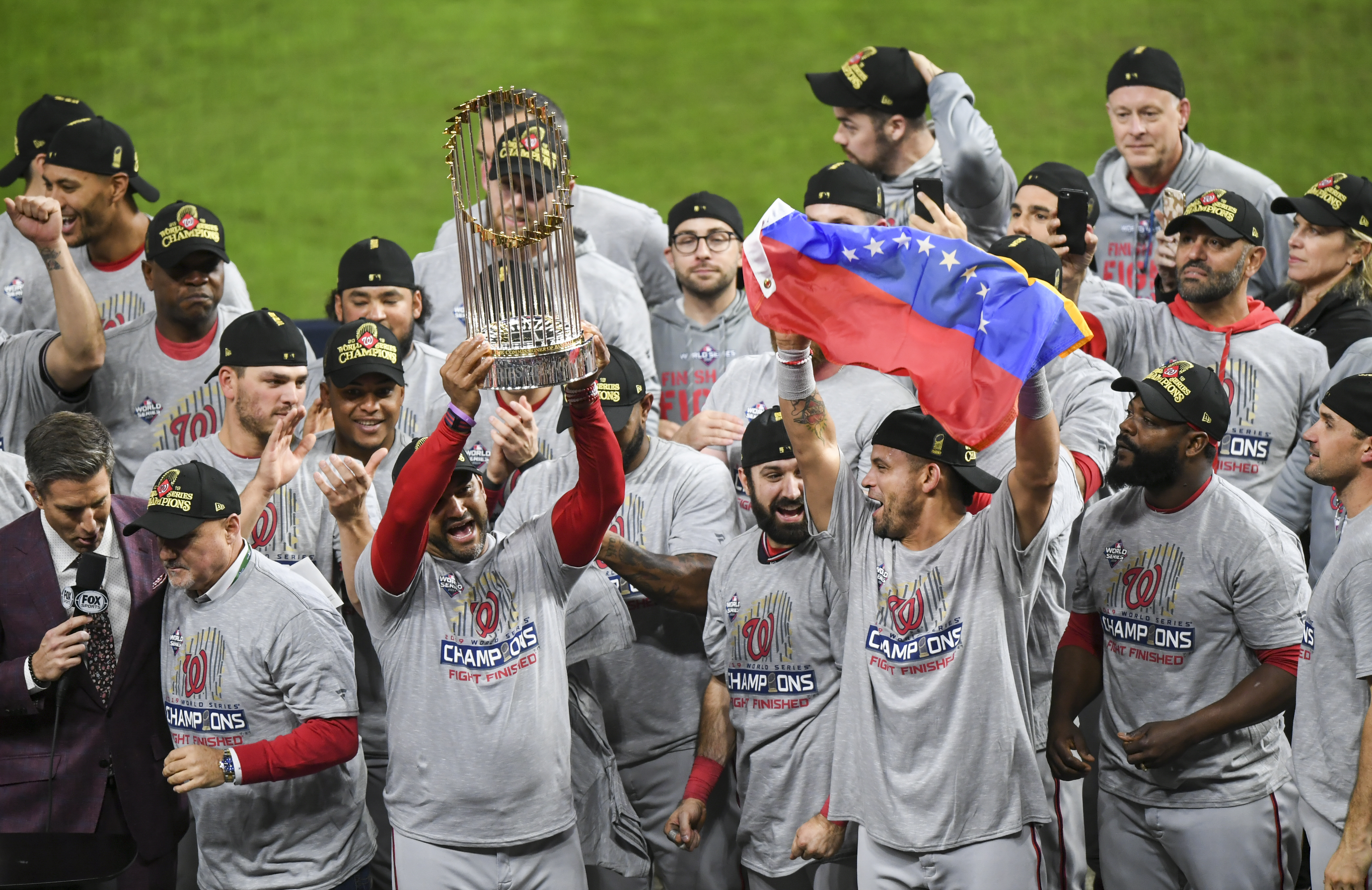 Atlanta Braves é campeão da liga de beisebol dos EUA pela 1ª vez