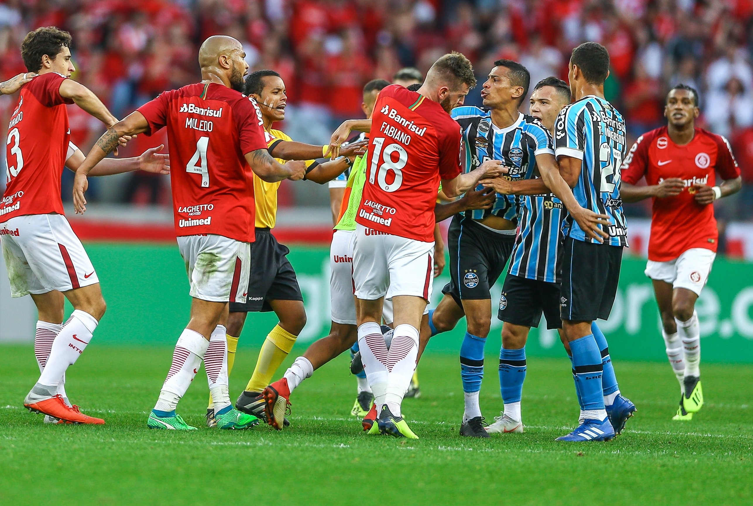 Facebook do Grêmio transmite jogo contra a Universidad Católica