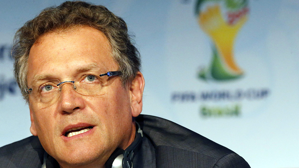 Suspensão de Valcke é prorrogada em 45 dias; pena pode chegar a 9 anos