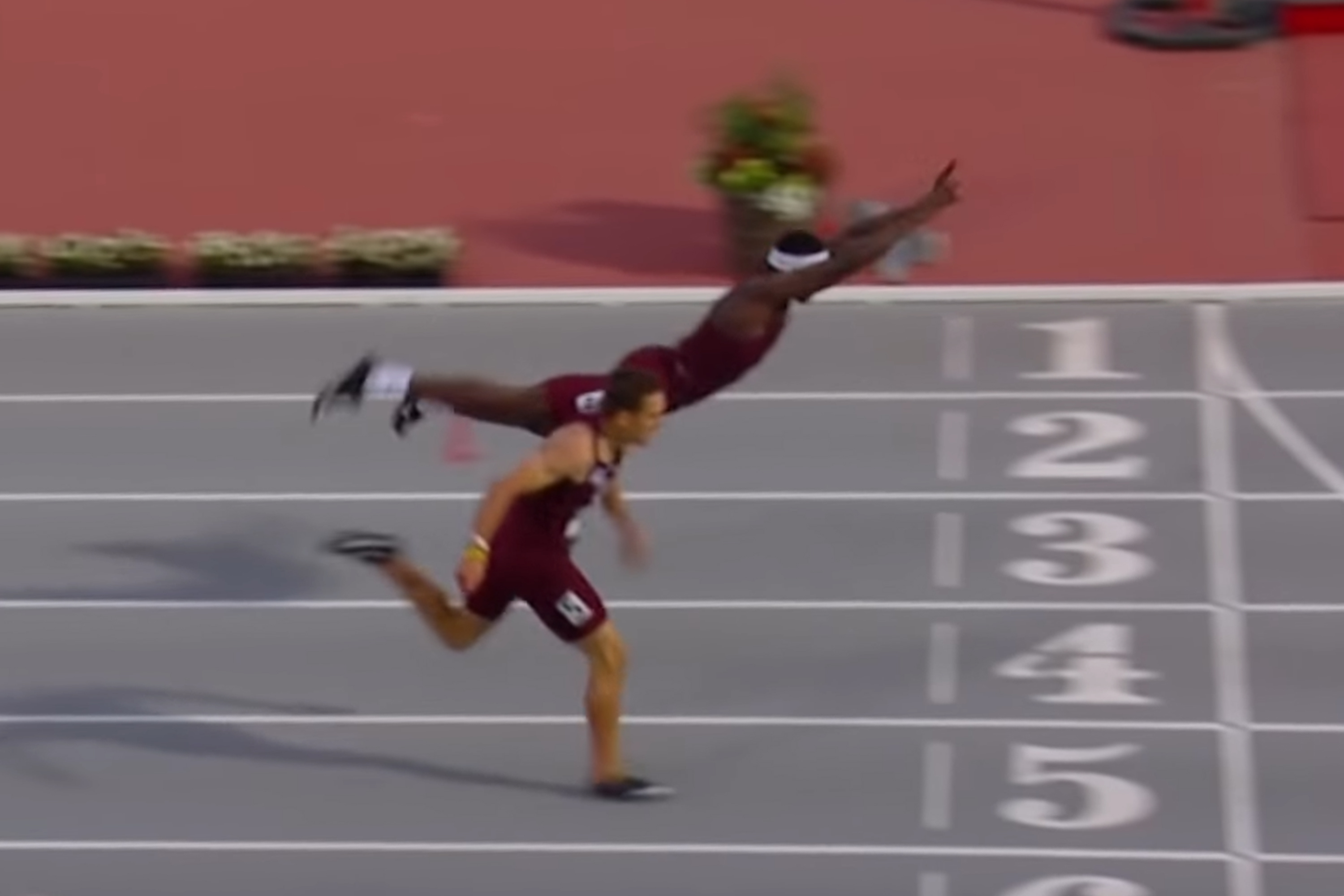 Essa é corrida é da ilha da maratona no último nívella corrida demora cerca  de e