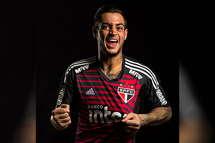São Paulo decide rescindir o contrato do goleiro Jean