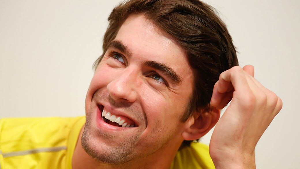 De olho no Rio-2016, Phelps começa o ano com vitória nos Estados Unidos