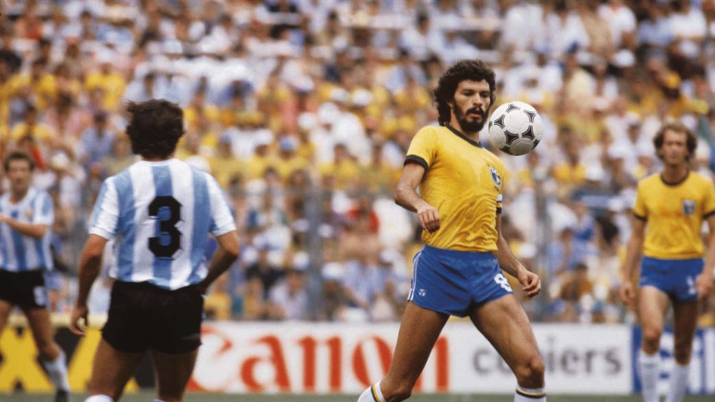 7 Revistas Placar Sócrates Corinthians Reprodução – Vestiário Futebol