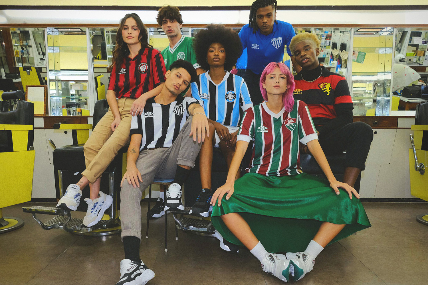 Umbro lança coleção de camisas retrô de clubes brasileiros