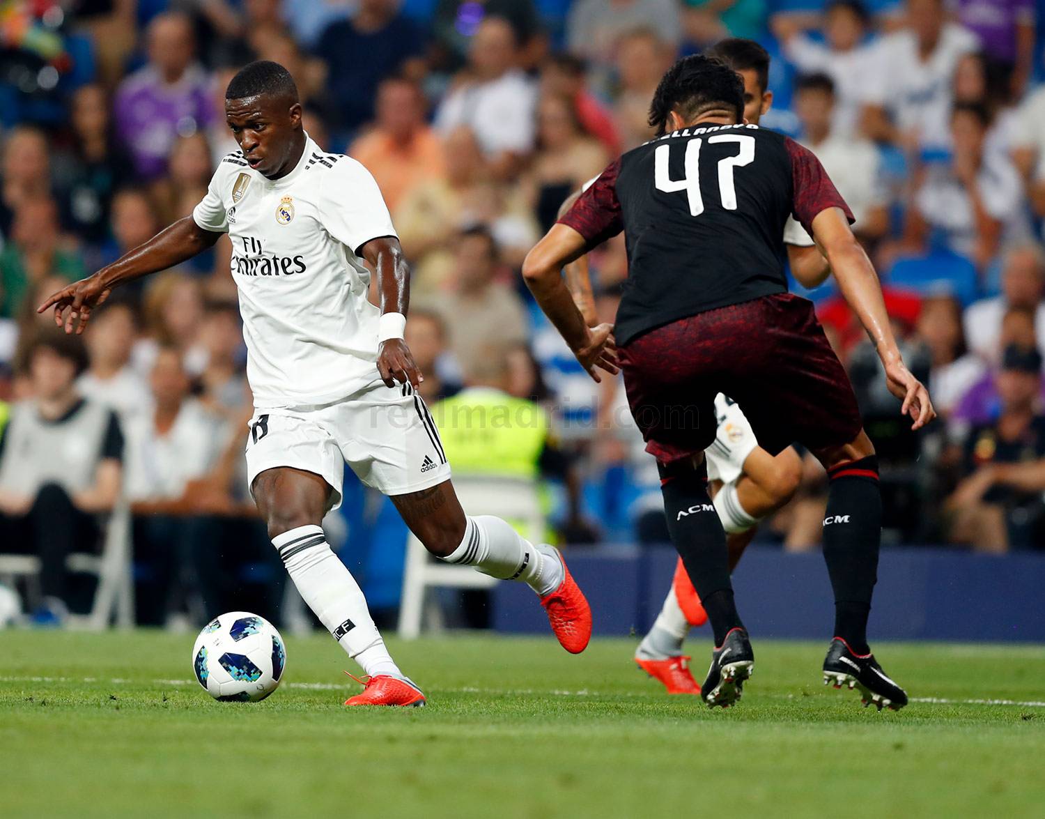 Vinicius Junior joga 15 minutos em sua estreia na casa do Real Madrid