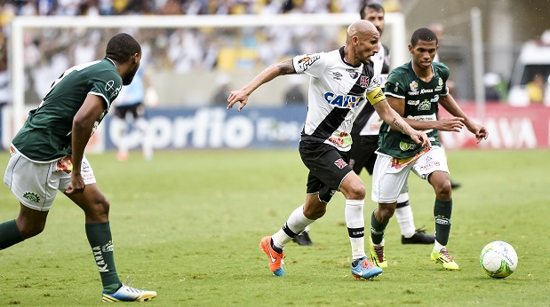 Vasco garante acesso à série A com empate e rebaixa o Icasa