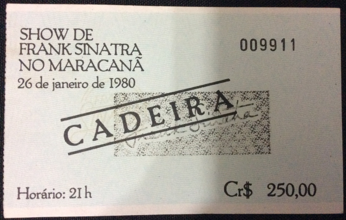 Ingresso do show de Frank Sinatra no Maracanã