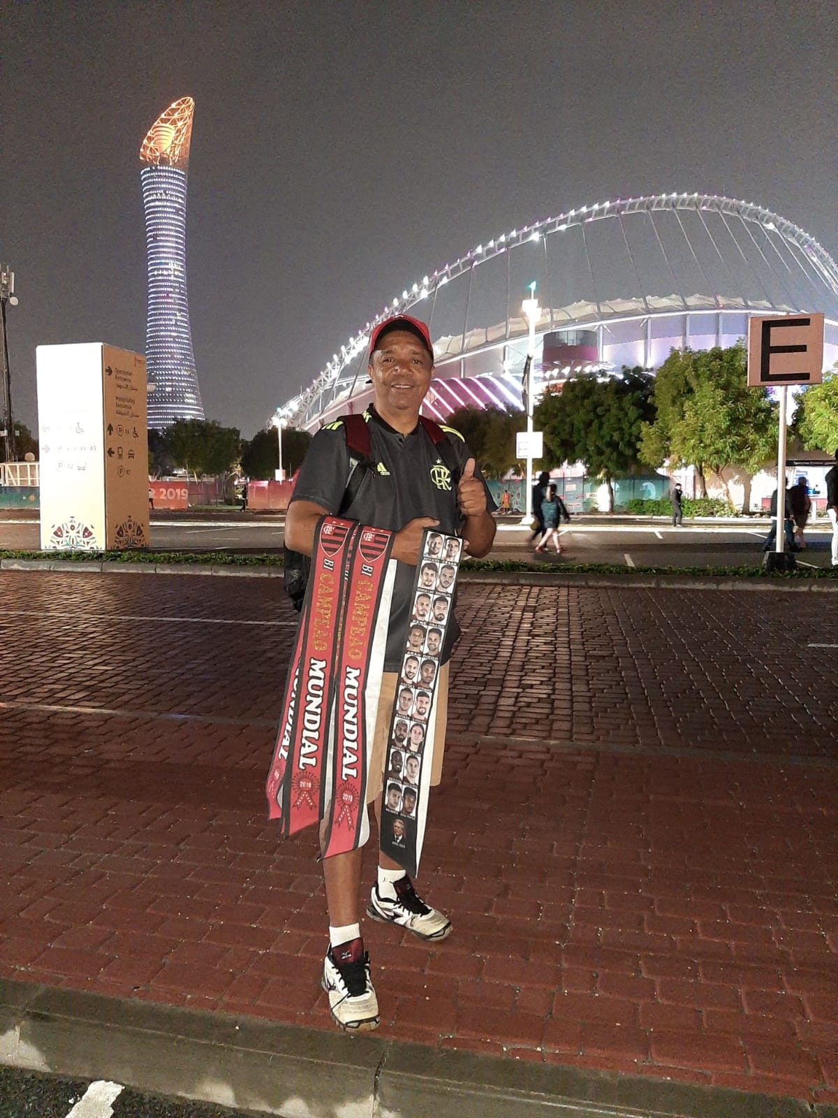 Reginaldo em Doha, no Catar. Viagem custou mais de 15.000 -