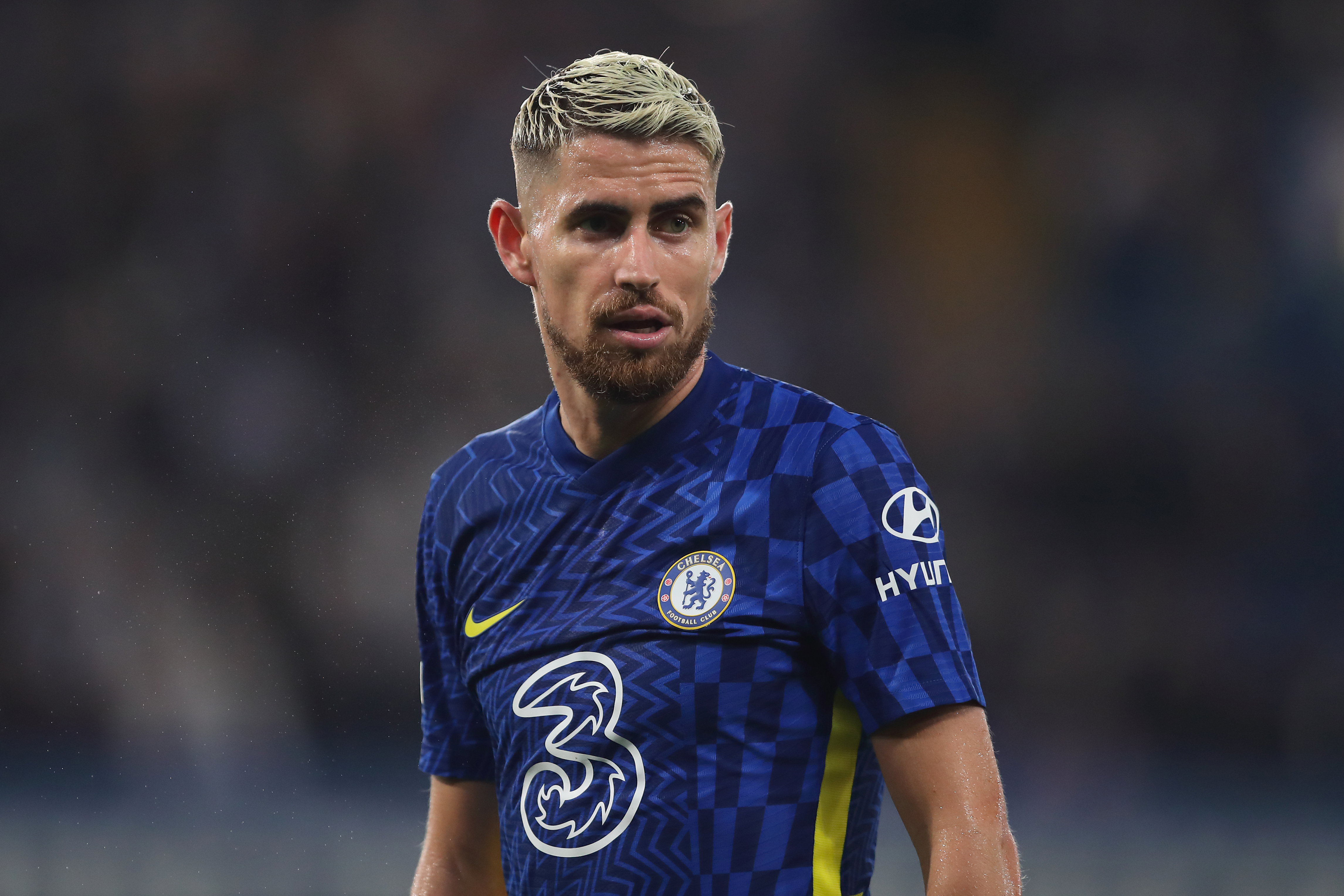 Jorginho atualmente defende o Chelsea, da Inglaterra