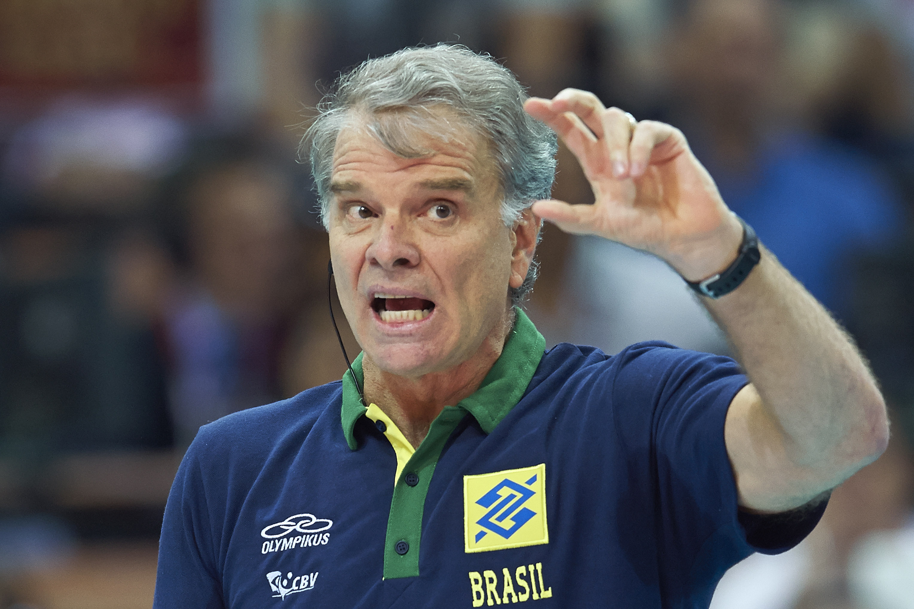 Bernardinho diz que punição da FIVB foi ‘retaliação’