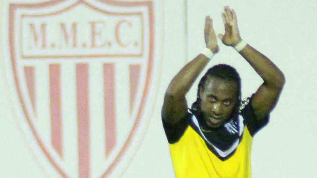 Arouca é chamado de ‘macaco’ depois de vitória do Santos