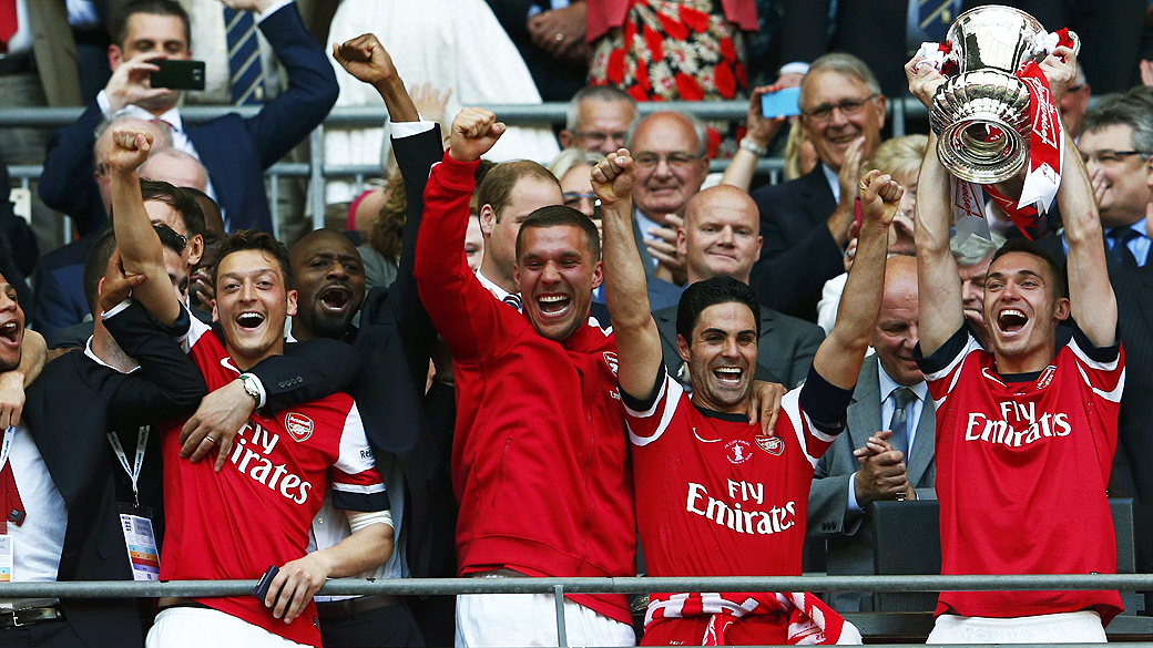 Arsenal consegue virada espetacular e é campeão