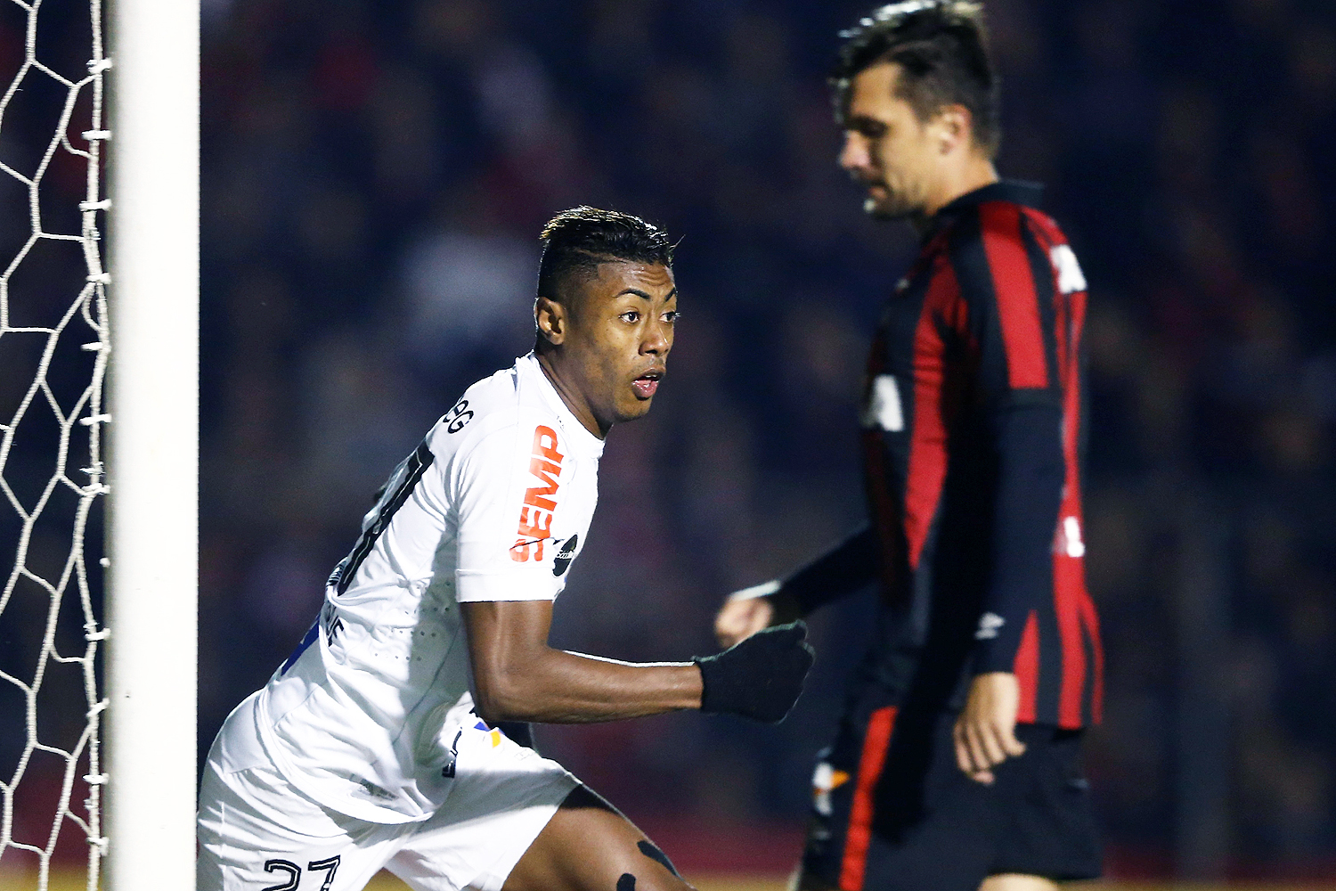Libertadores: Santos recebe Atlético-PR em vantagem