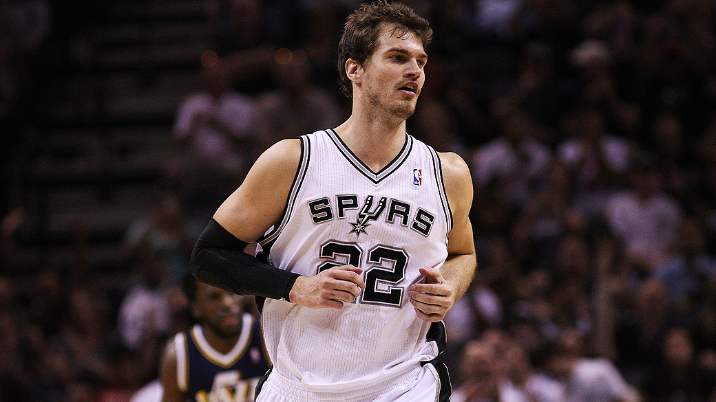 Com Splitter apagado, Spurs atropela Nuggets na NBA