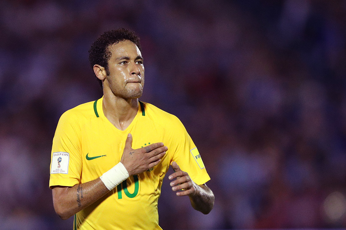 Neymar já alcança números de Ronaldinho Gaúcho pelo Barcelona